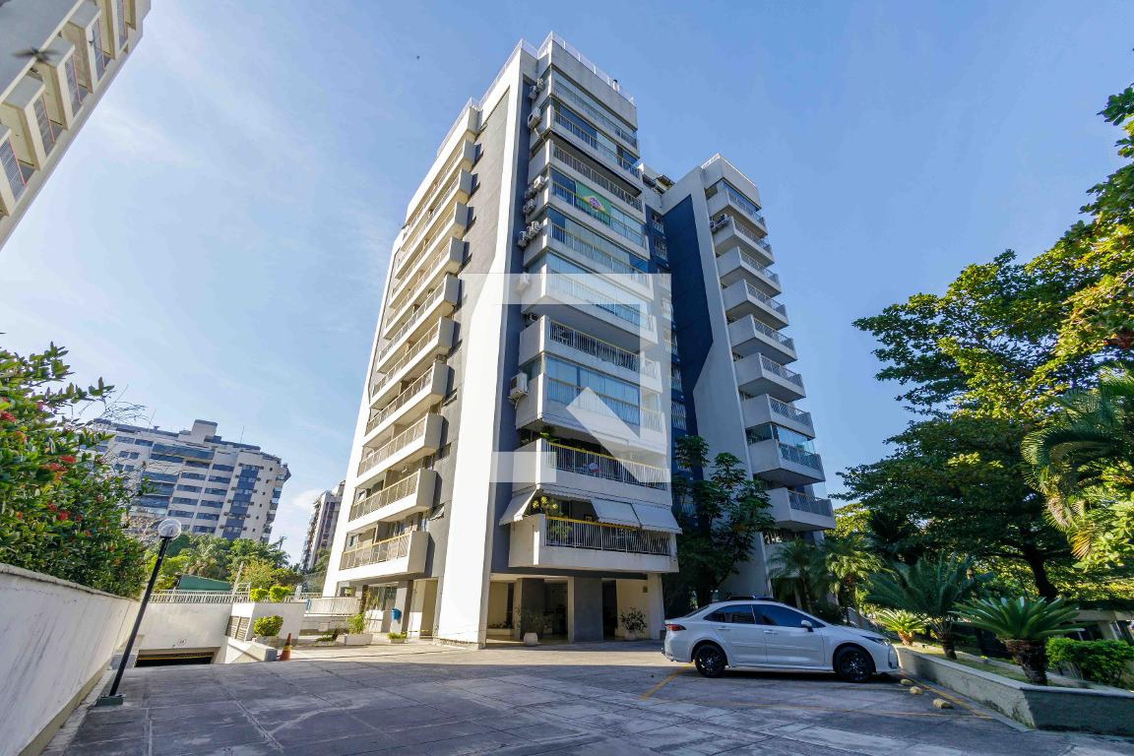 Fachada Condomínio Santa Mônica