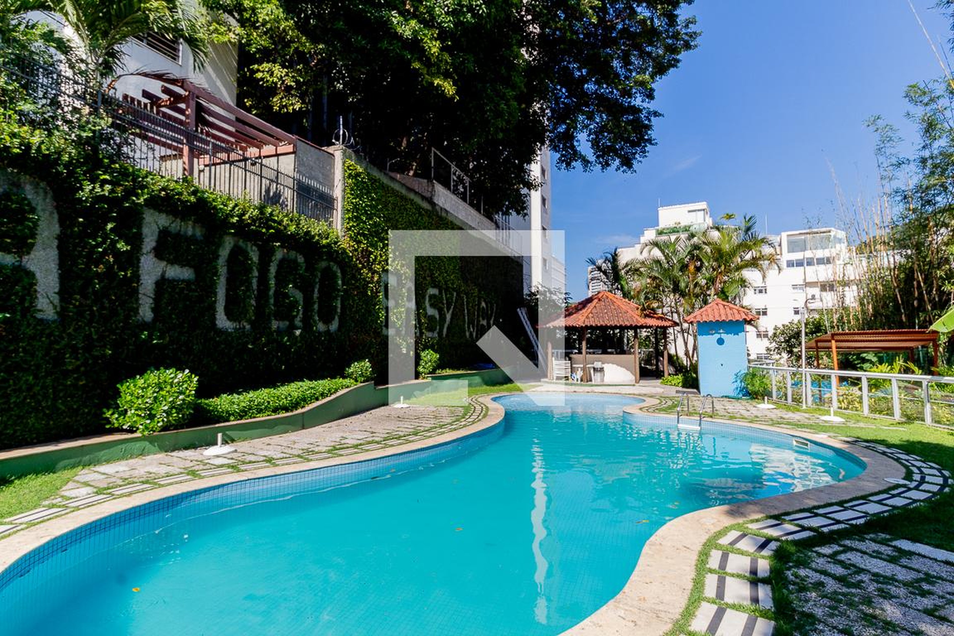 Piscina - Botafogo Easy Ray