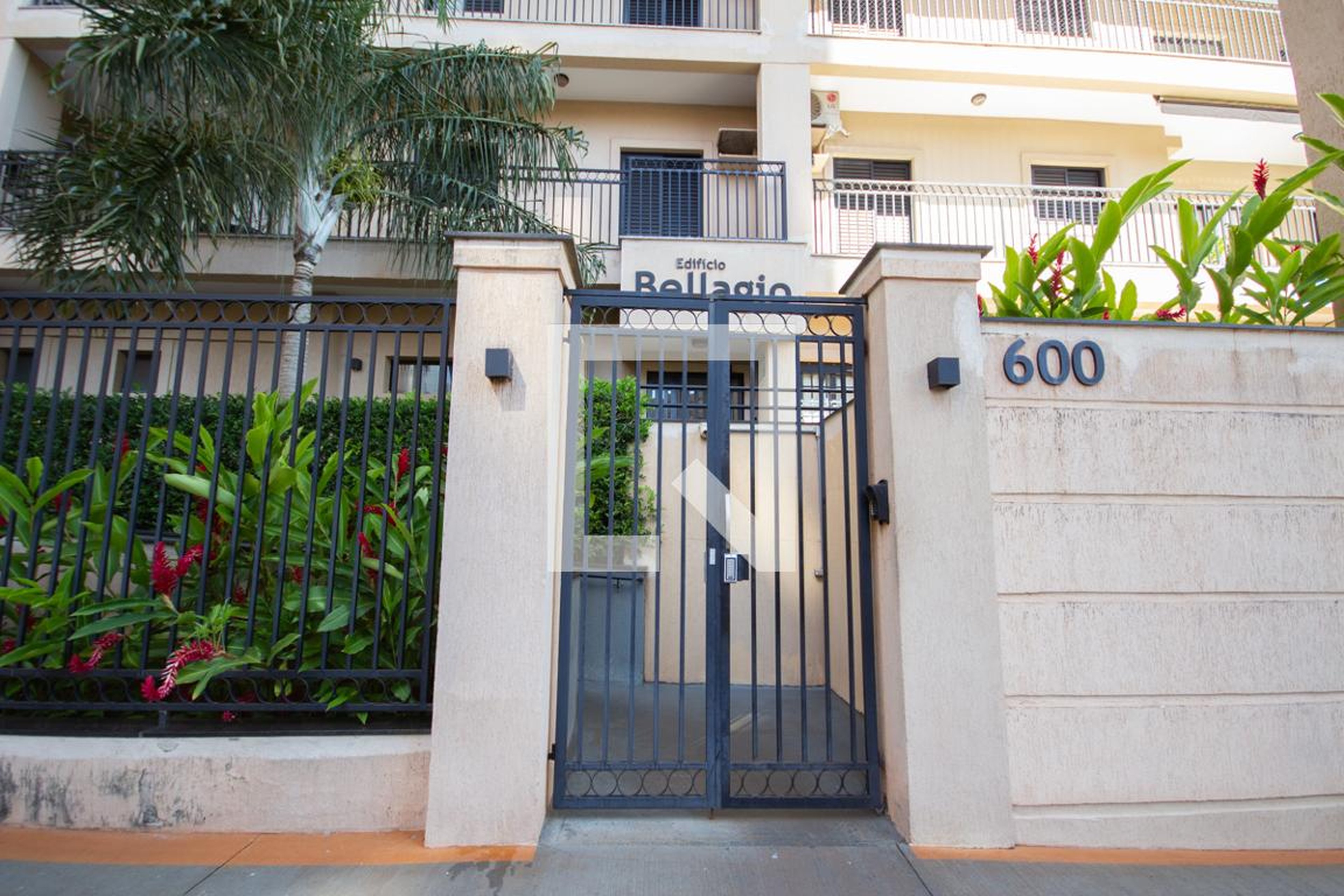 Fachada do condomínio Condomínio Bellagio