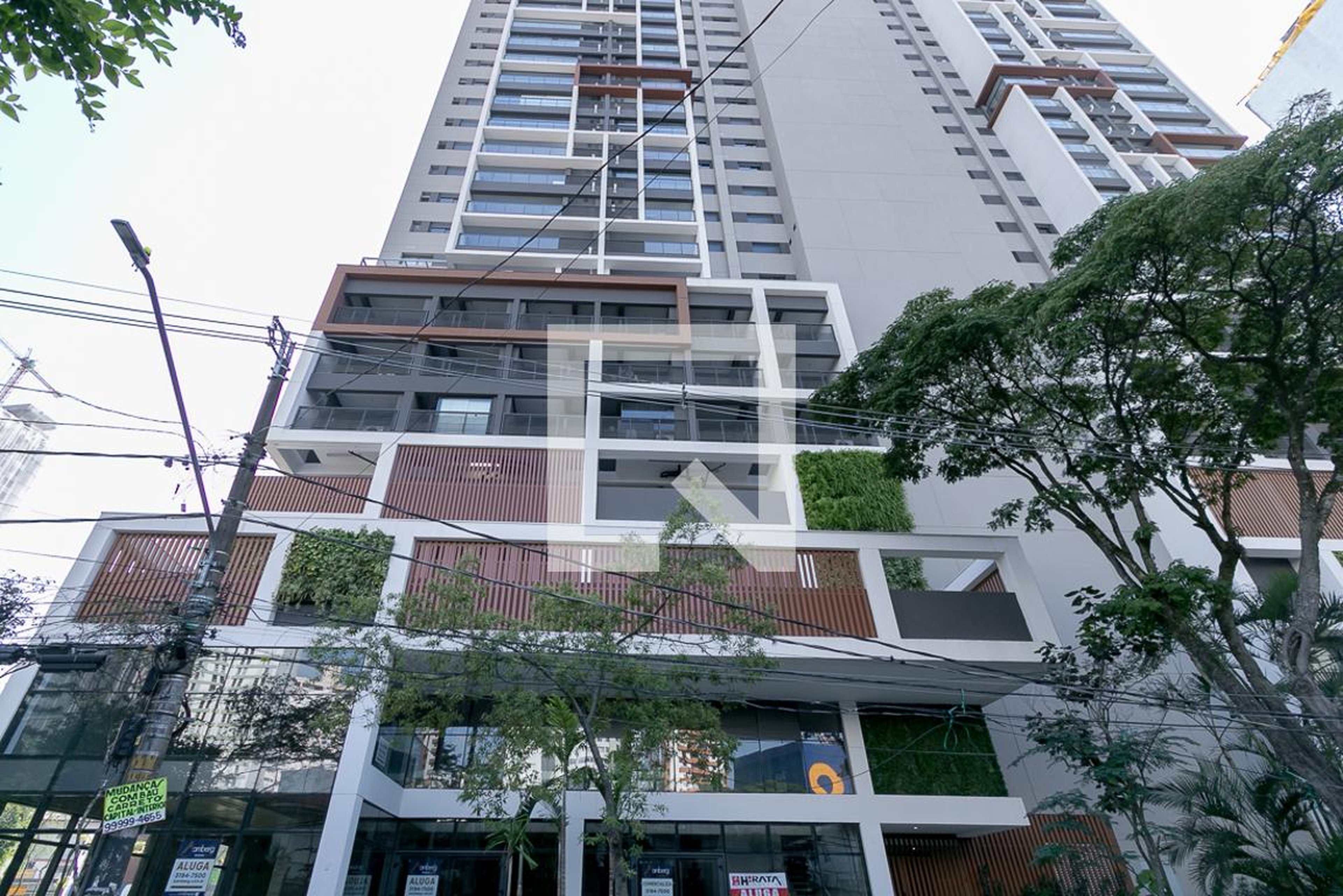 Fachada Condomínio em Rua Professor Doutor José Marques da Cruz, 168