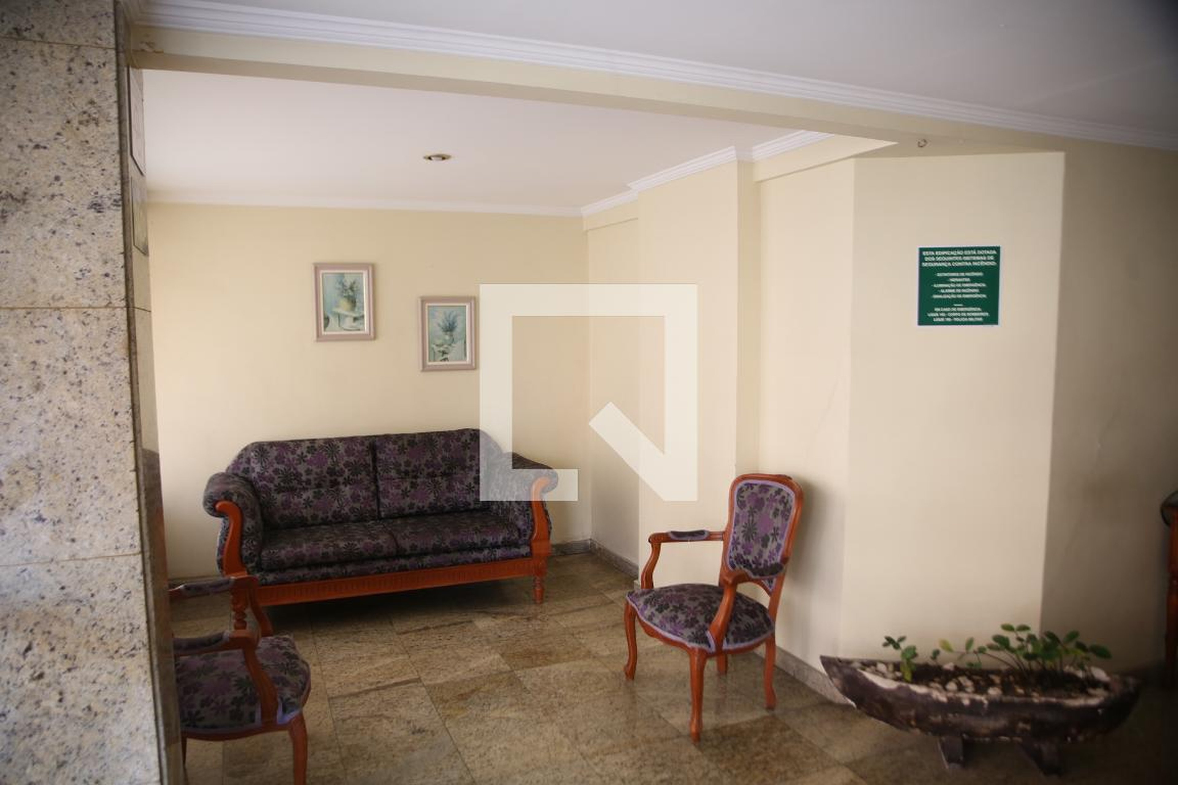 Hall de entrada - São Salvador