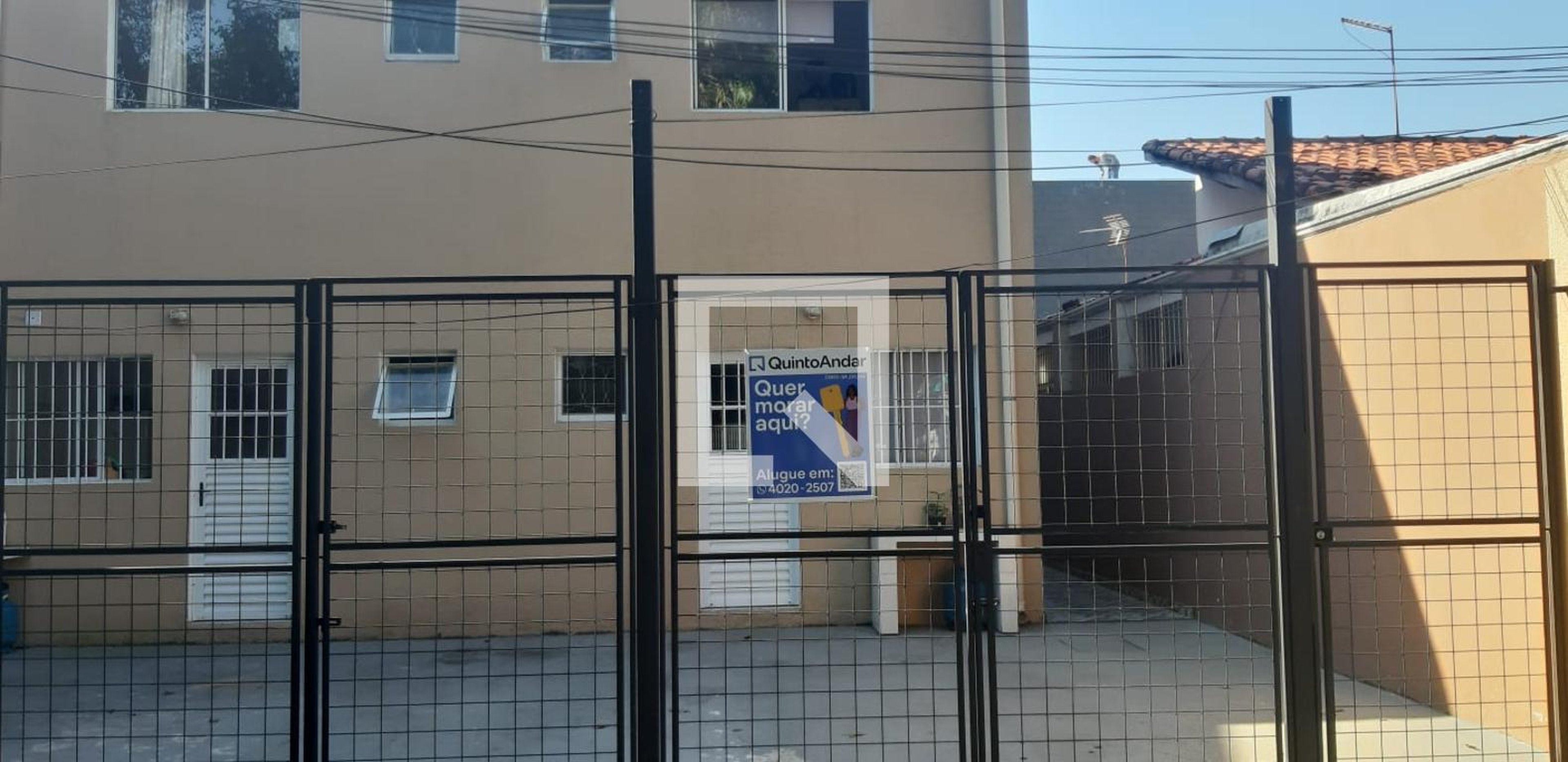 Fachada Condomínio em Praça Primavera, 111