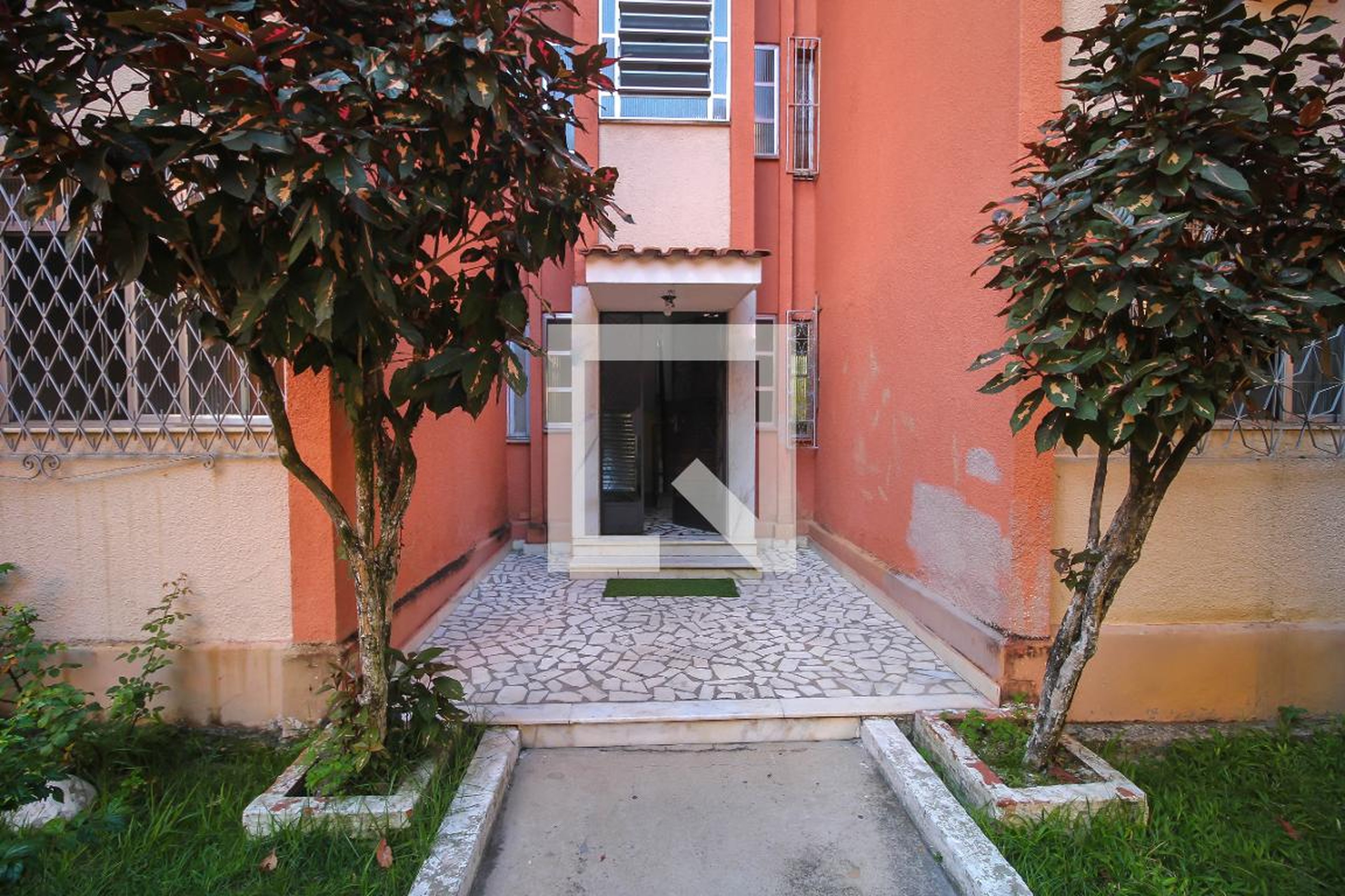 Área Externa - Edifício 13 de Maio