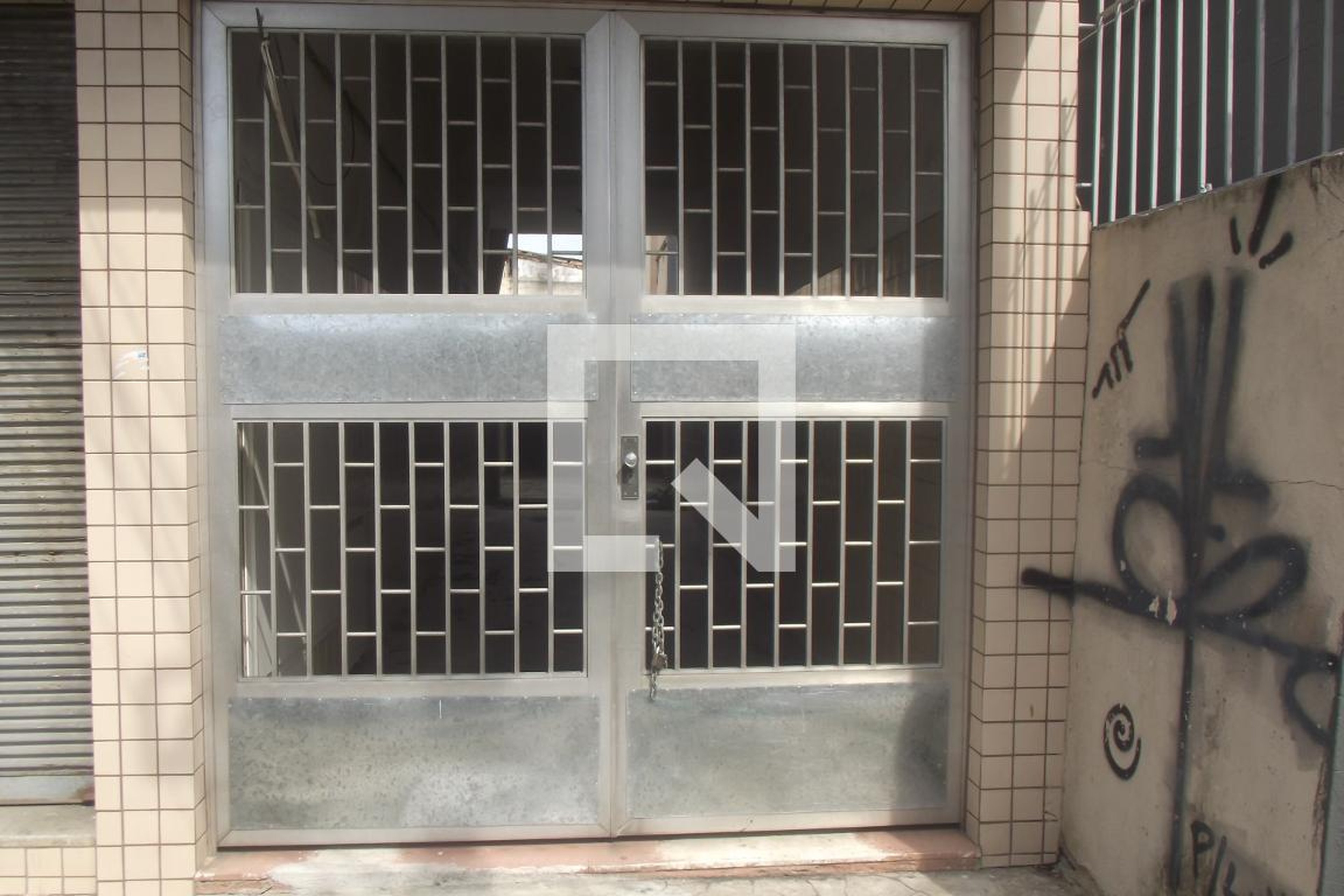 Fachada Condomínio em Rua Vereador Jansen Müller, 458