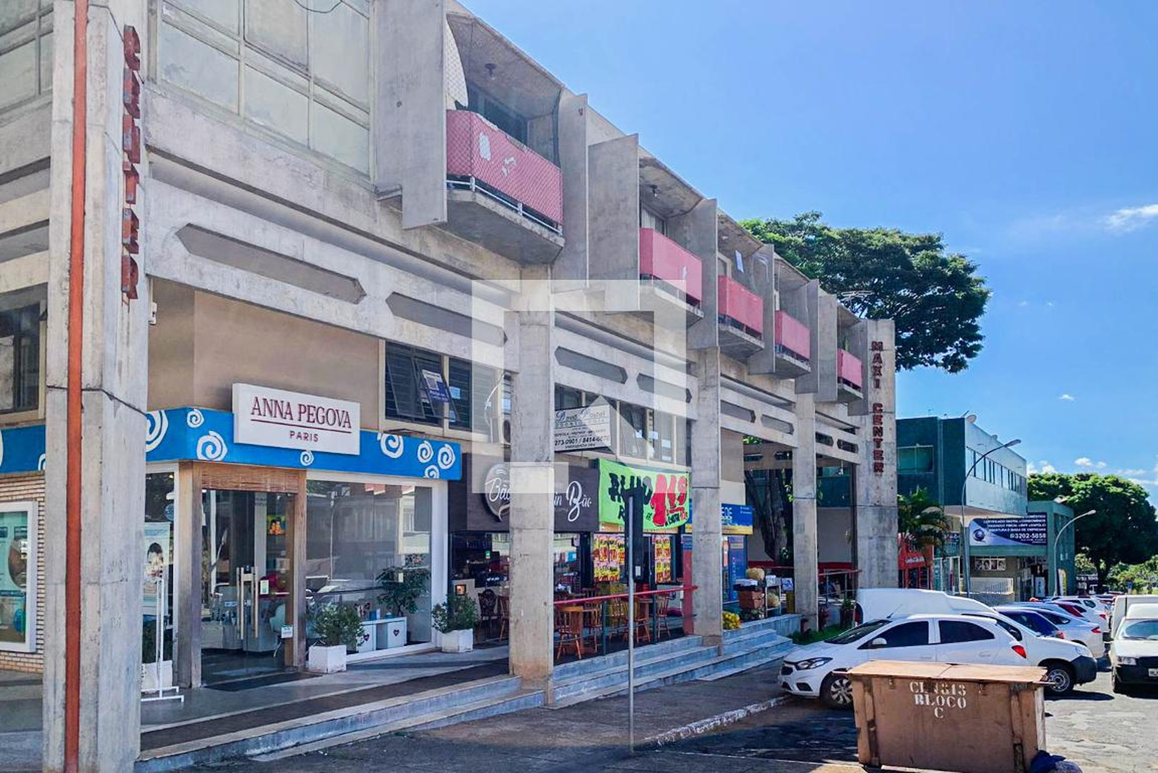 Fachada Condomínio em Shcn 313 Bloco C, 212