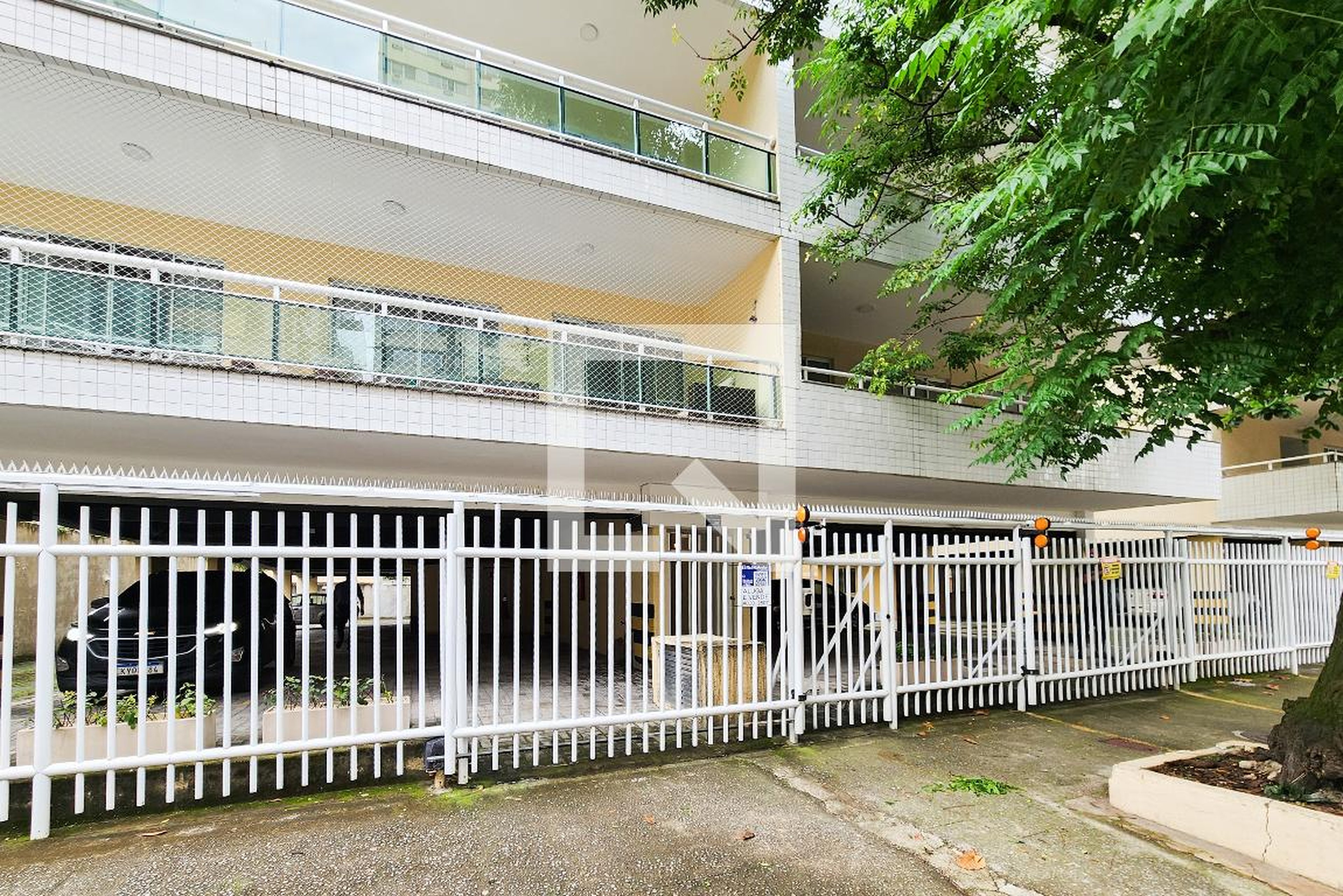 Fachada do Condomínio Edifício Grajau Privilege