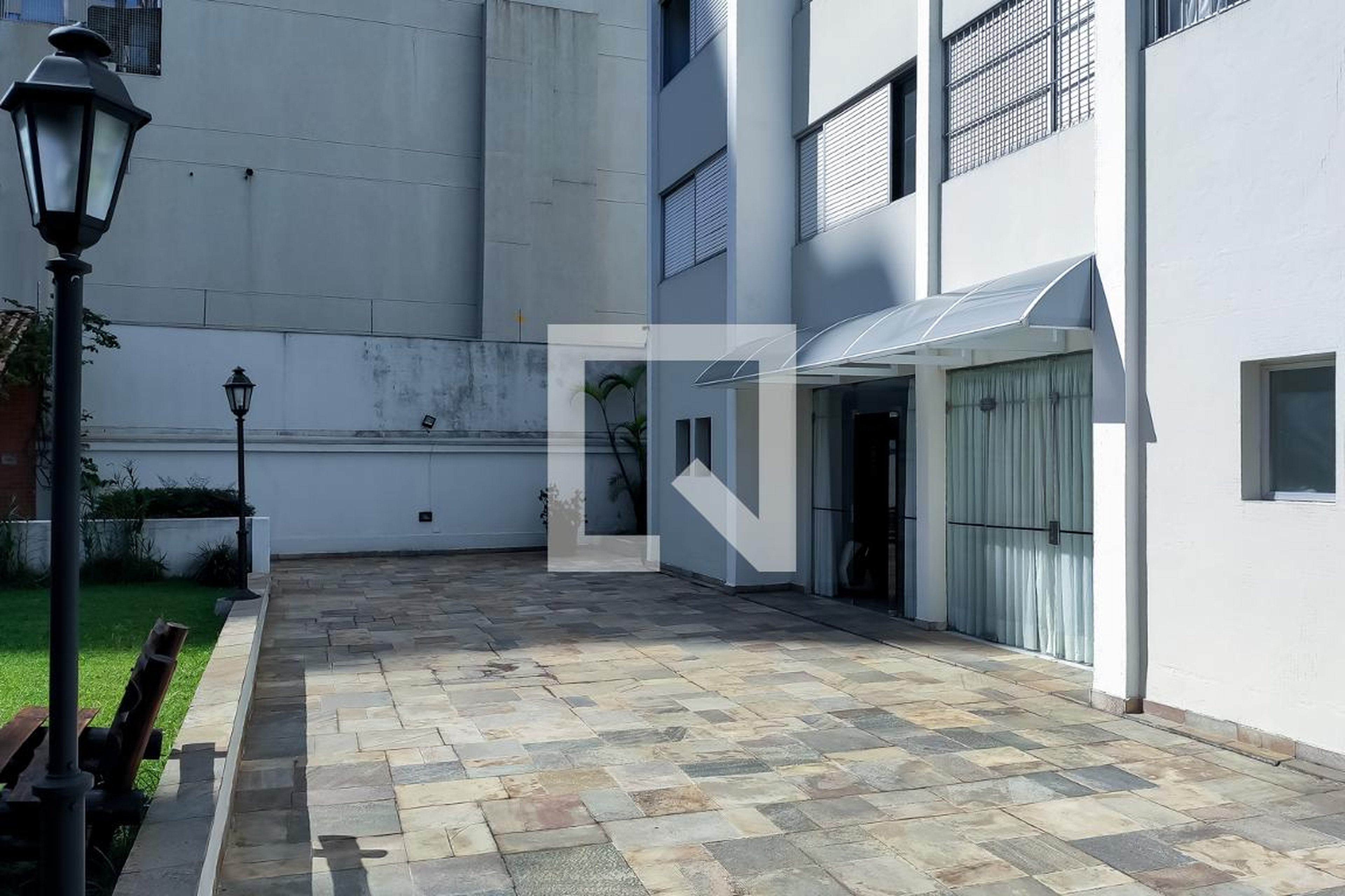 Área Externa - Edifício Rosely