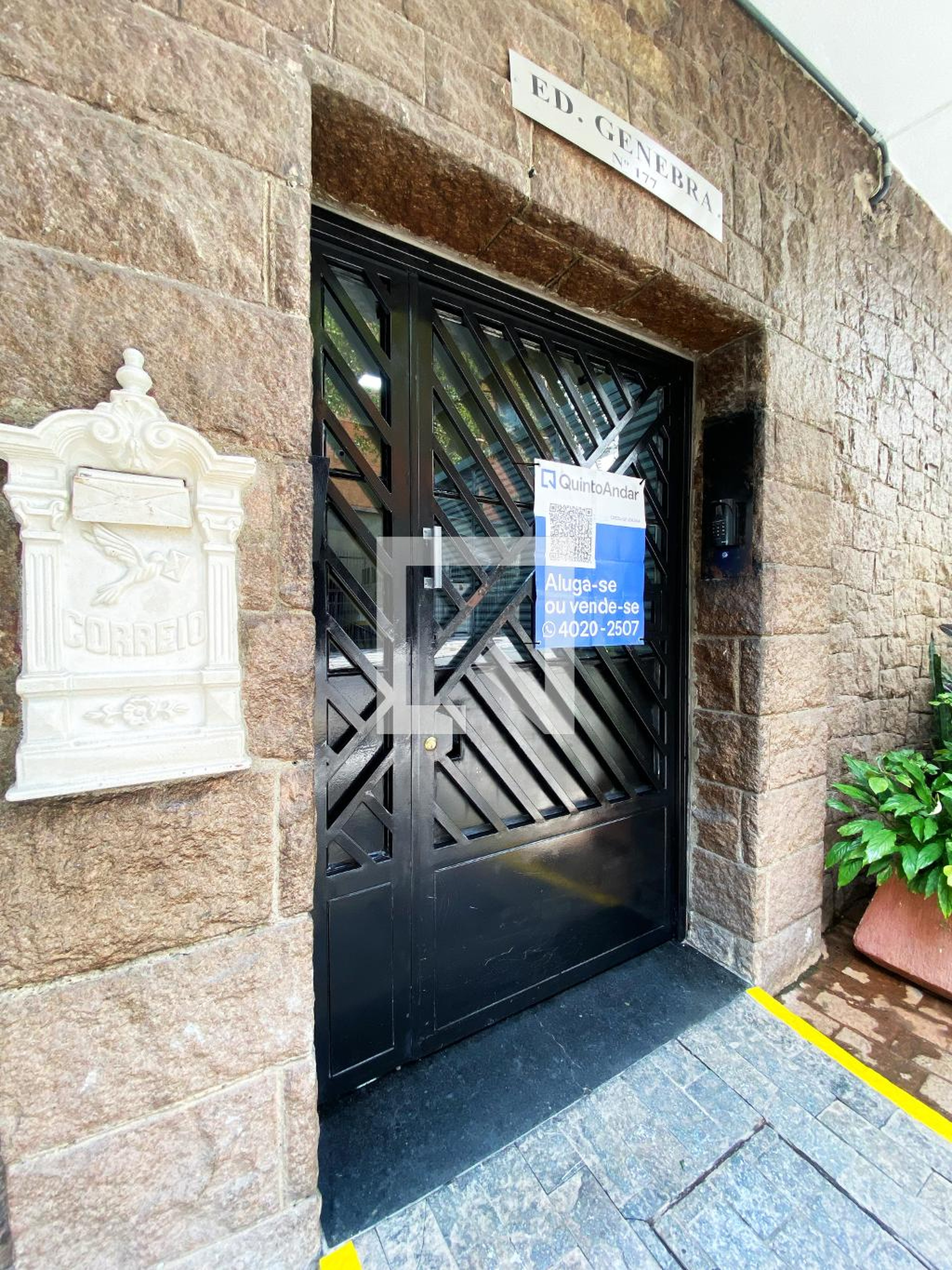 Fachada do Prédio Edifício Genebra