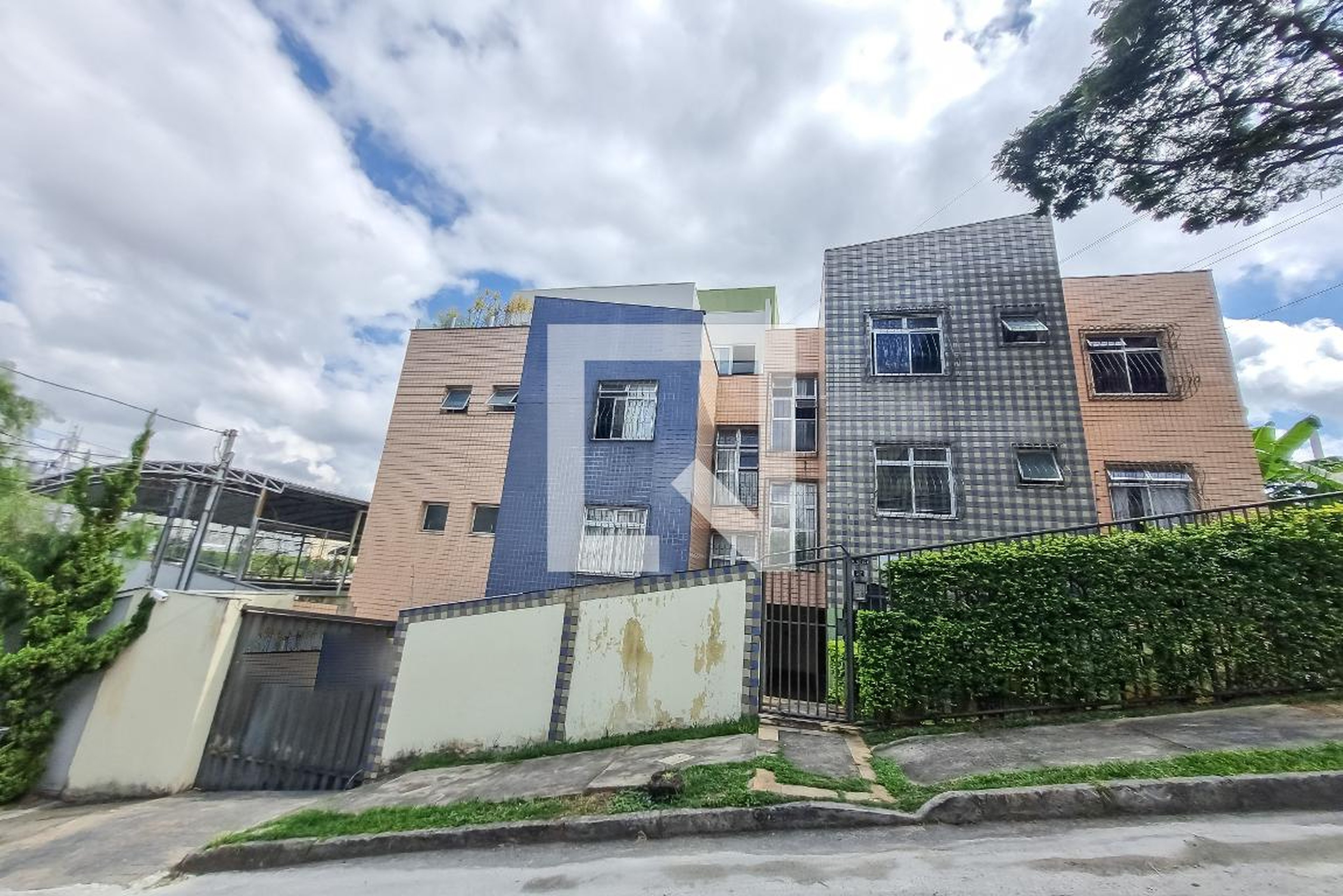 Fachada Edifício Geisa