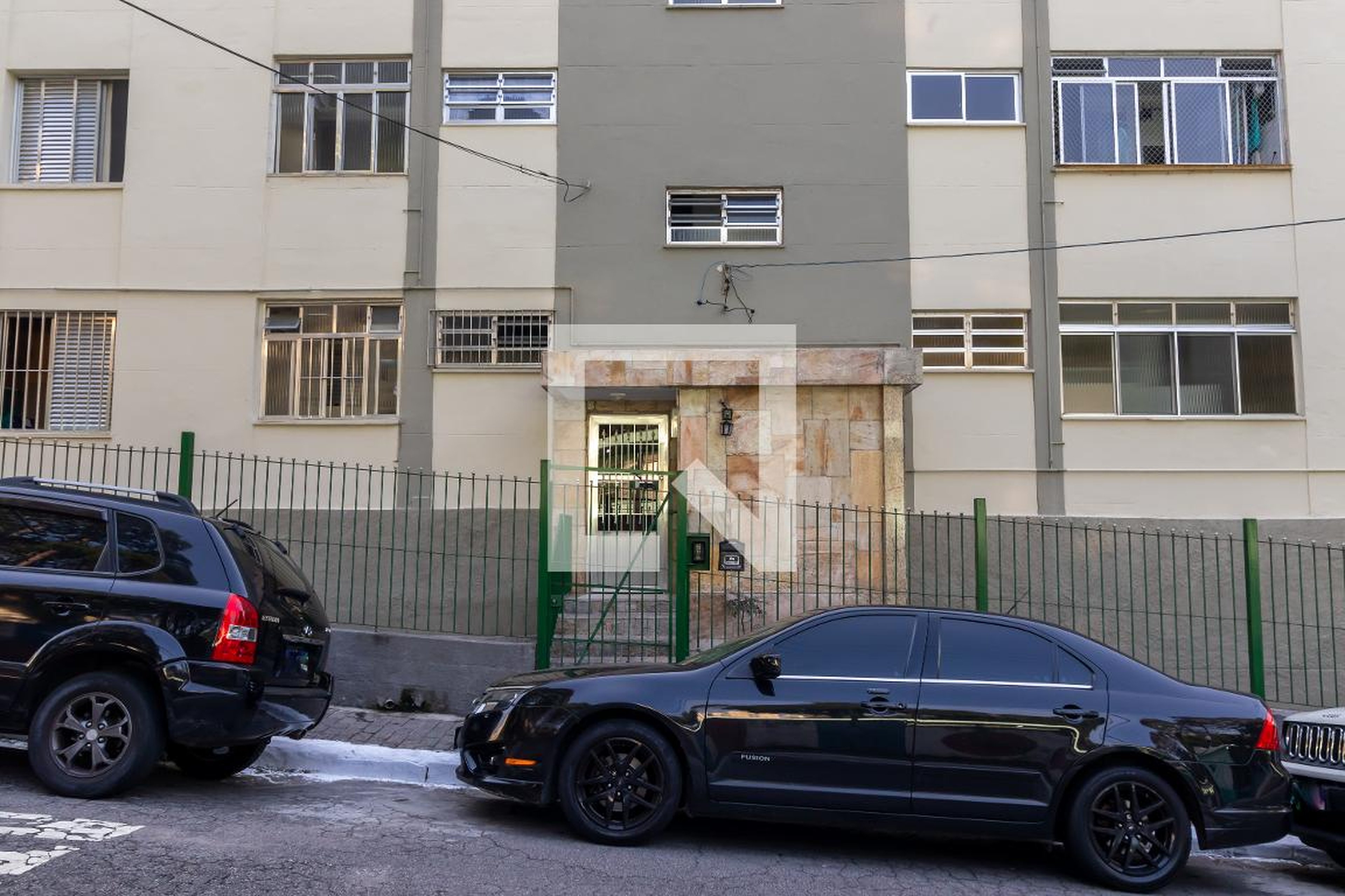 Fachada do Prédio Condomínio em Rua General José de Almeida Botelho, 169