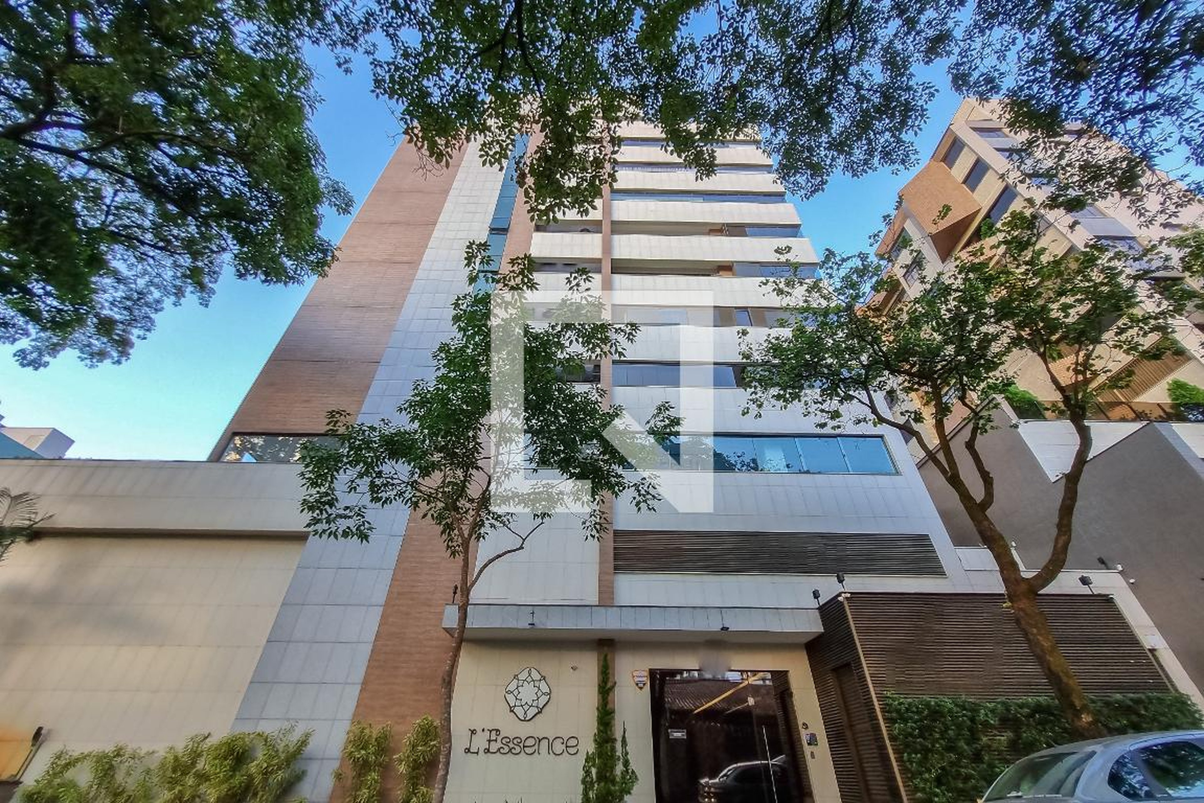 Fachada Edifício L' Essence