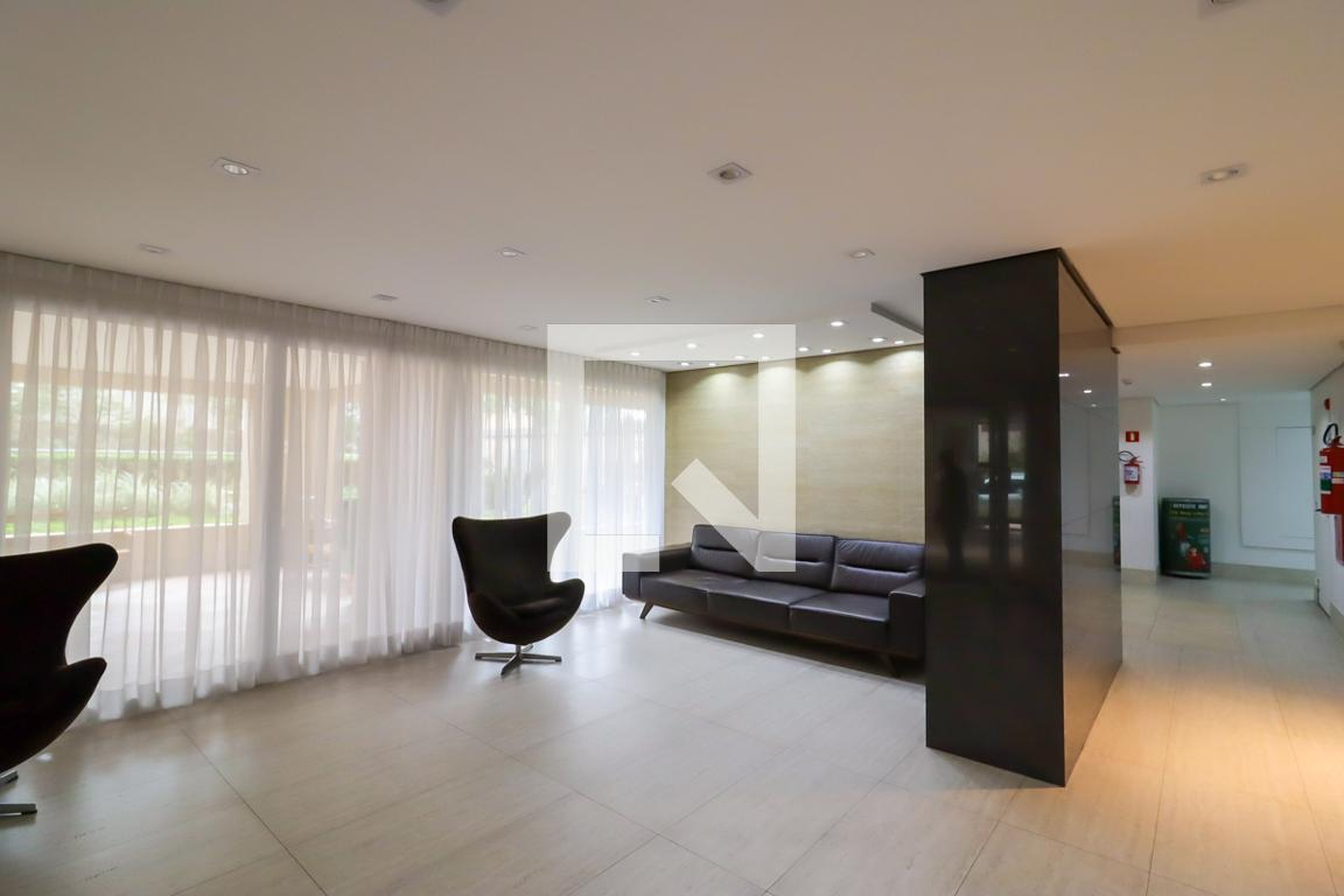 Hall - Portal Nathalie