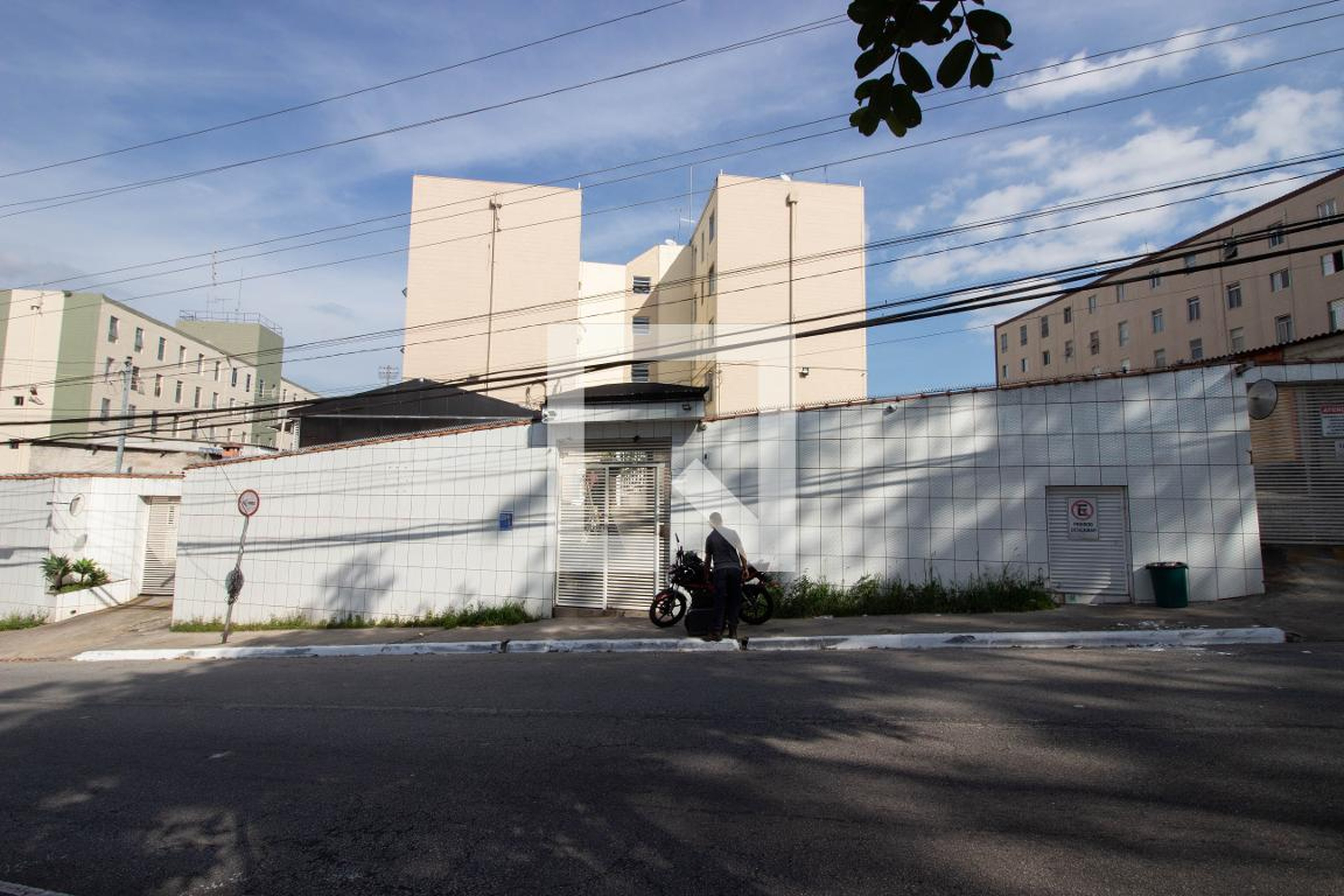Fachada Condomínio em Avenida Professor João Batista Conti, 499