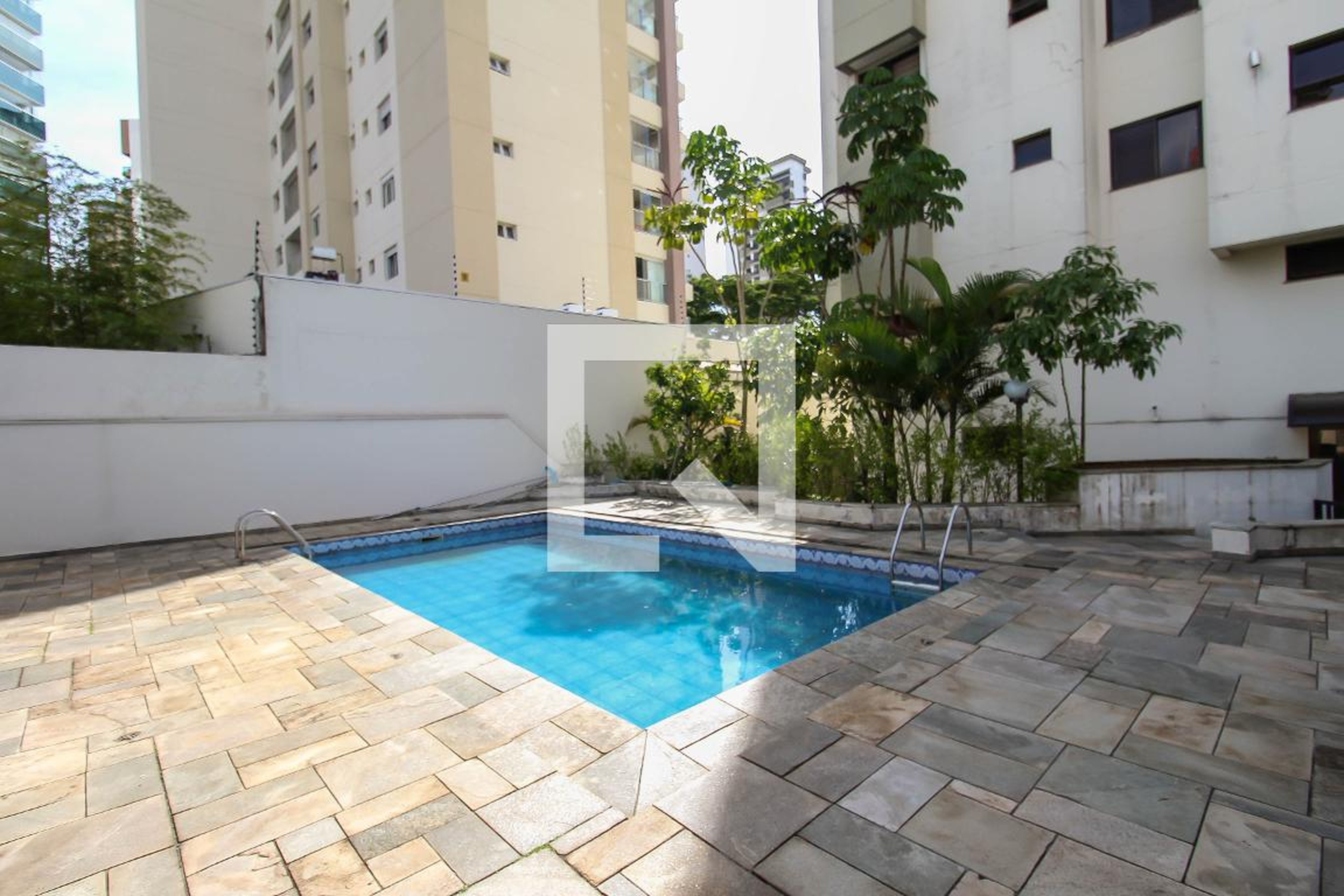 Piscina - Residencial itapua