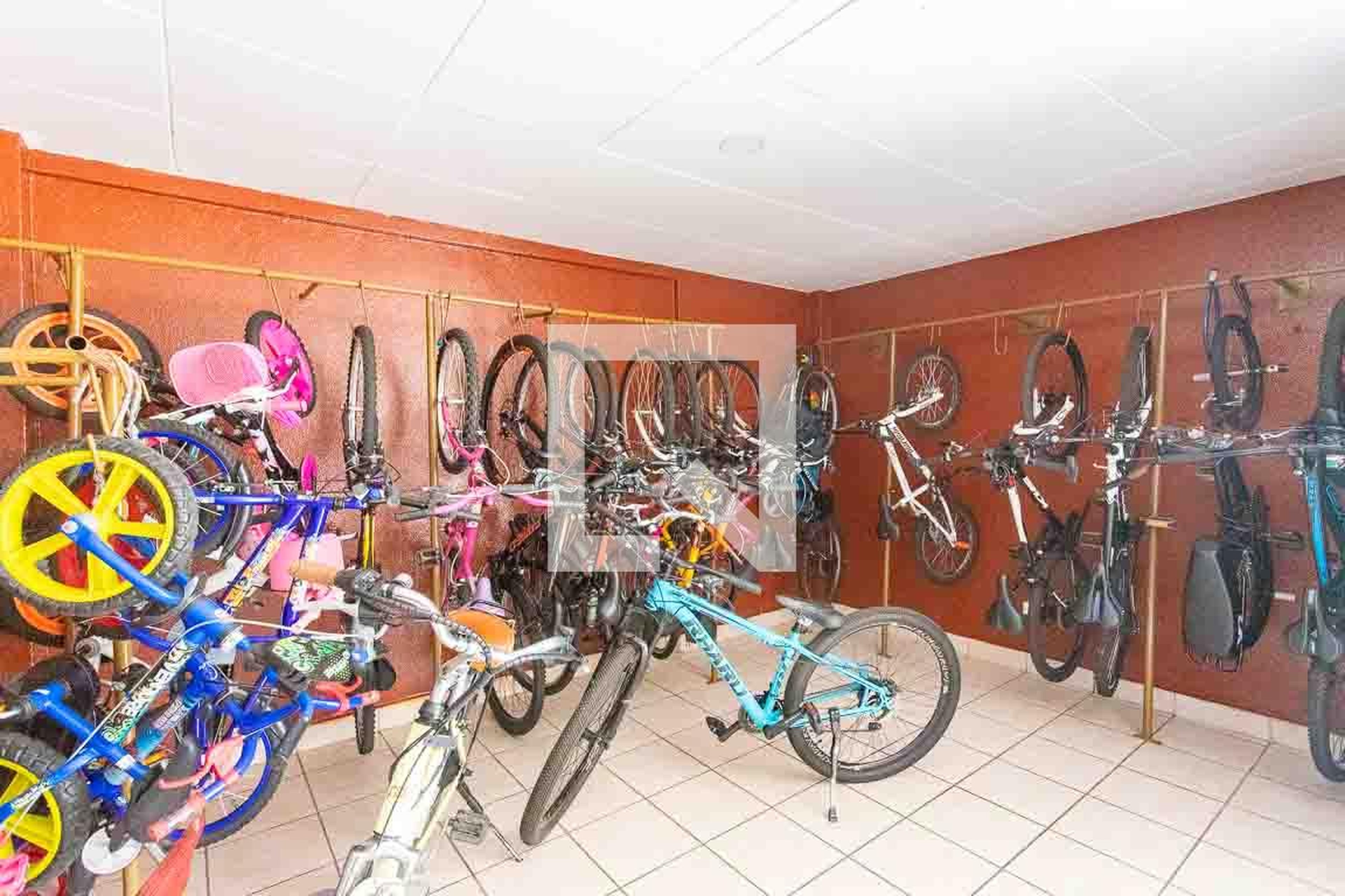 Bicicletário - Conjunto Residencial Cupecê