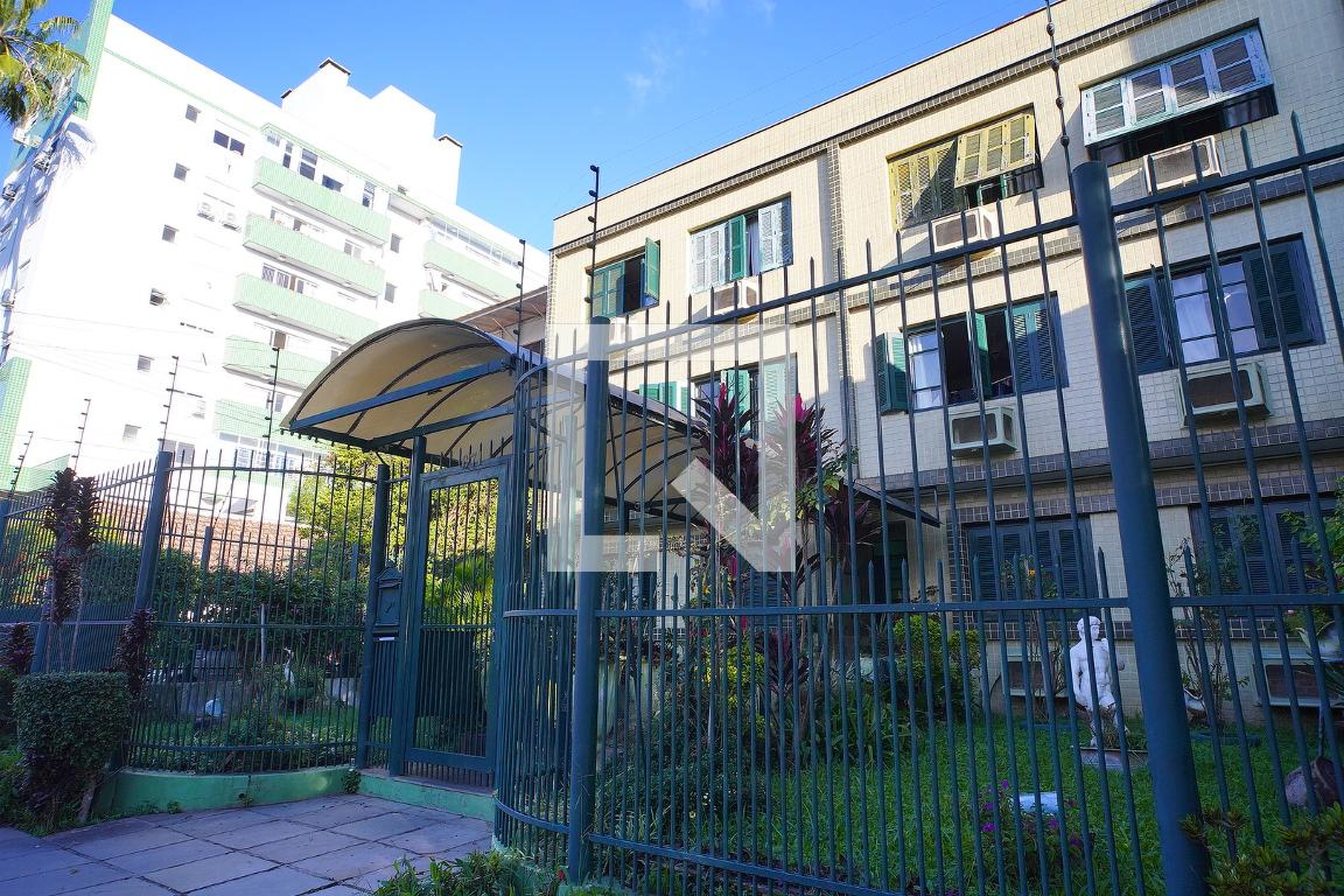 Fachada Condomínio em Rua Barão do Gravataí, 671