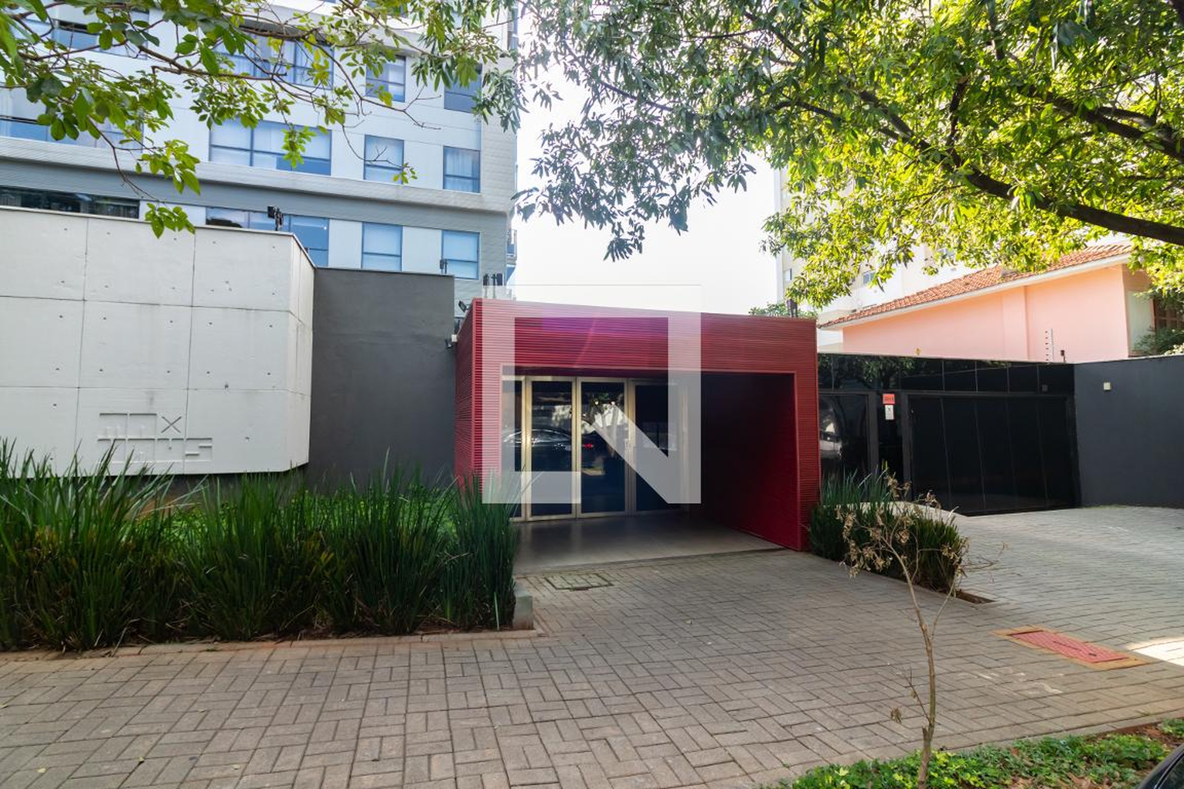 Fachada Condomínio em Rua São Benedito, 21615