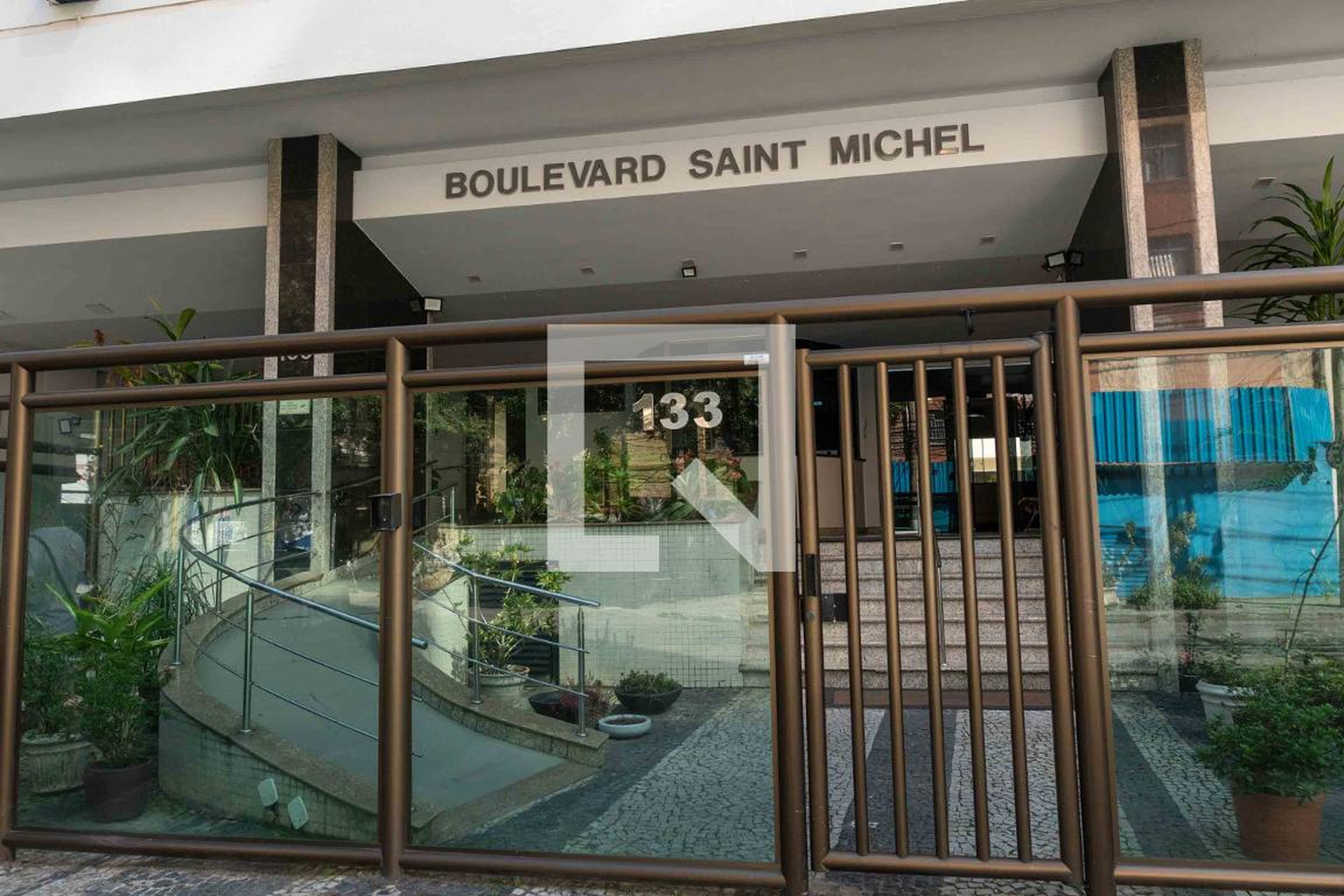 Fachada Edifício Boulevard Saint Michel