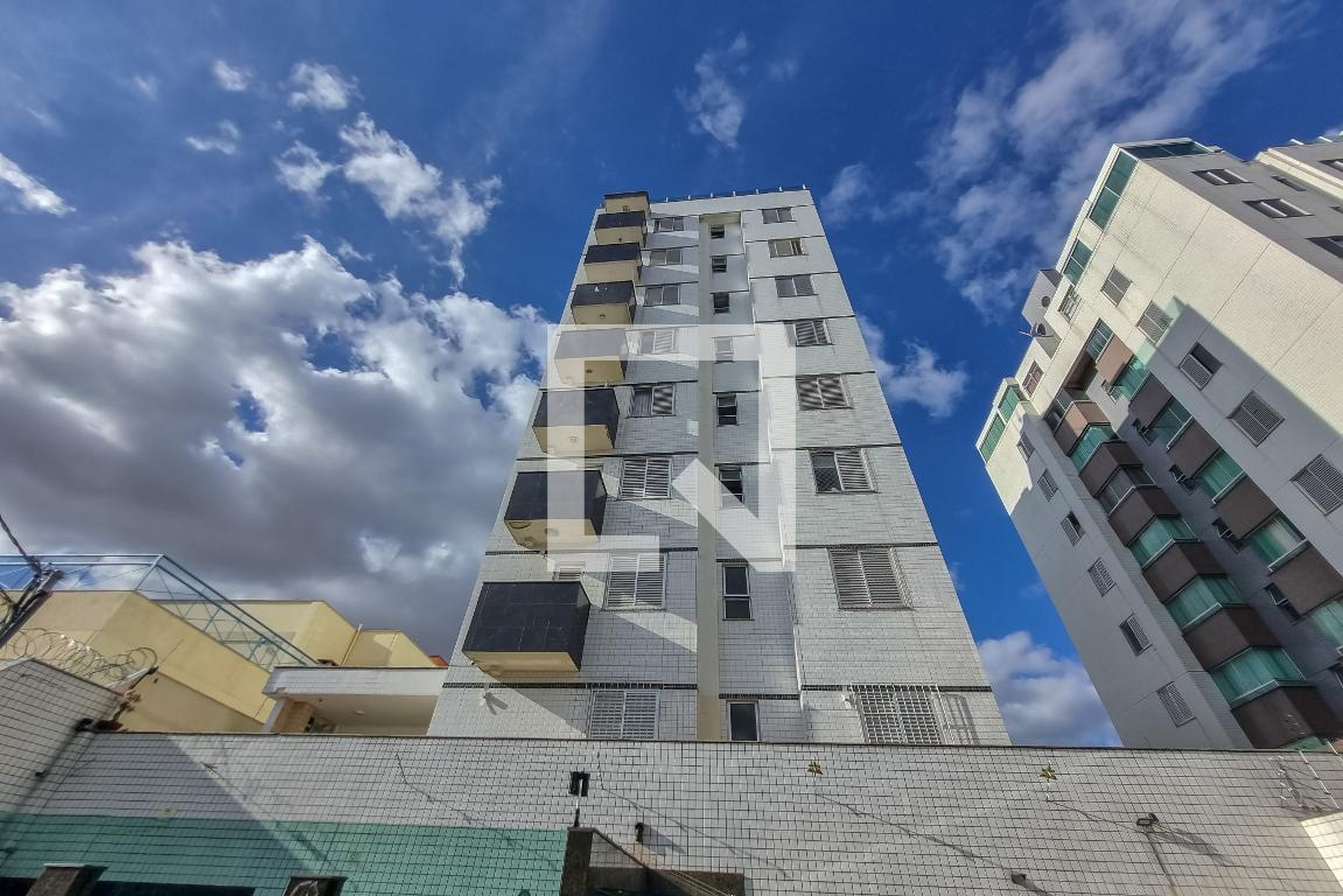 Fachada Residencial Platinum