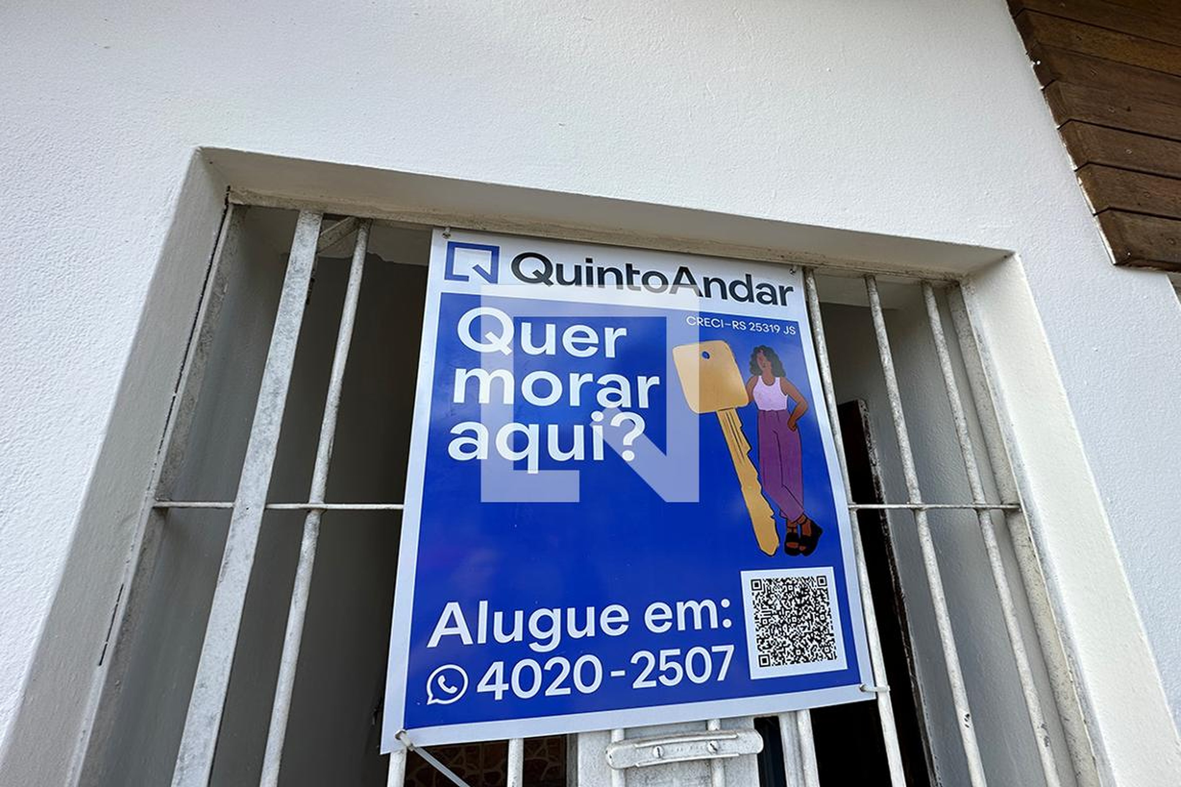 Fachada Condomínio em Rua Bento Alves, 1329