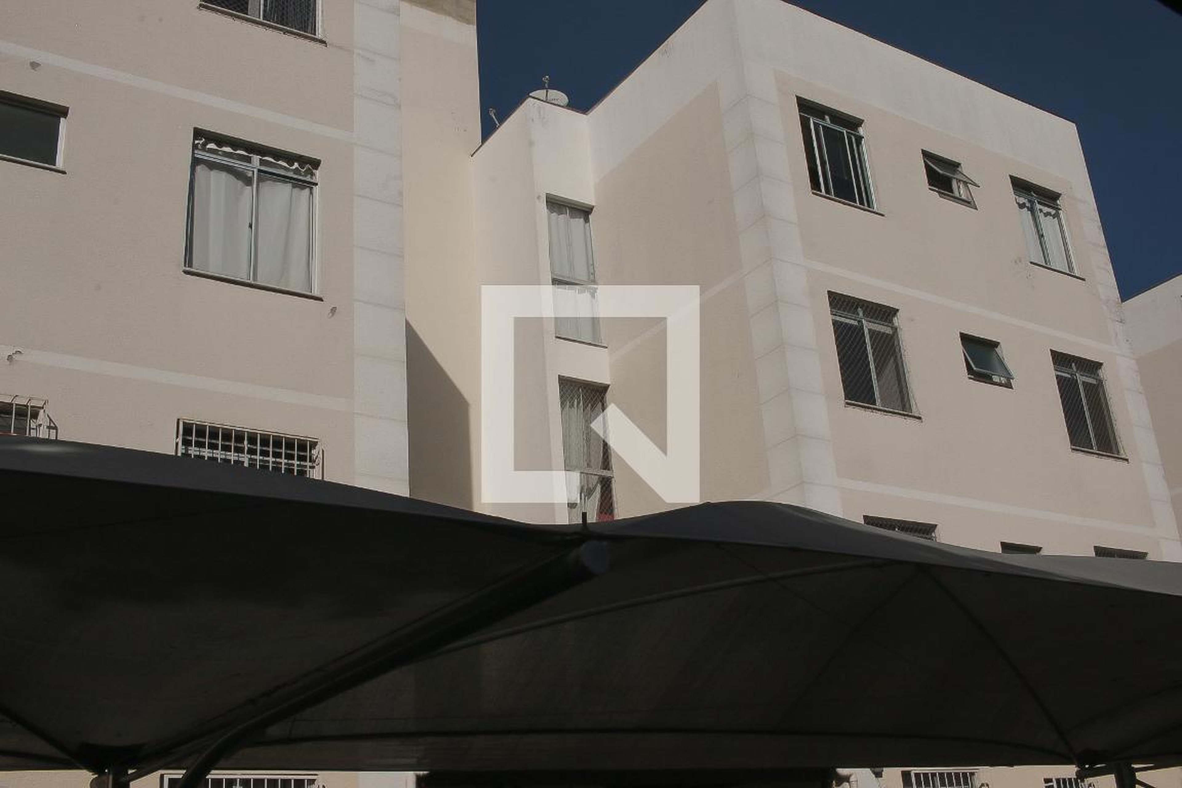 Fachada Condomínio Milão