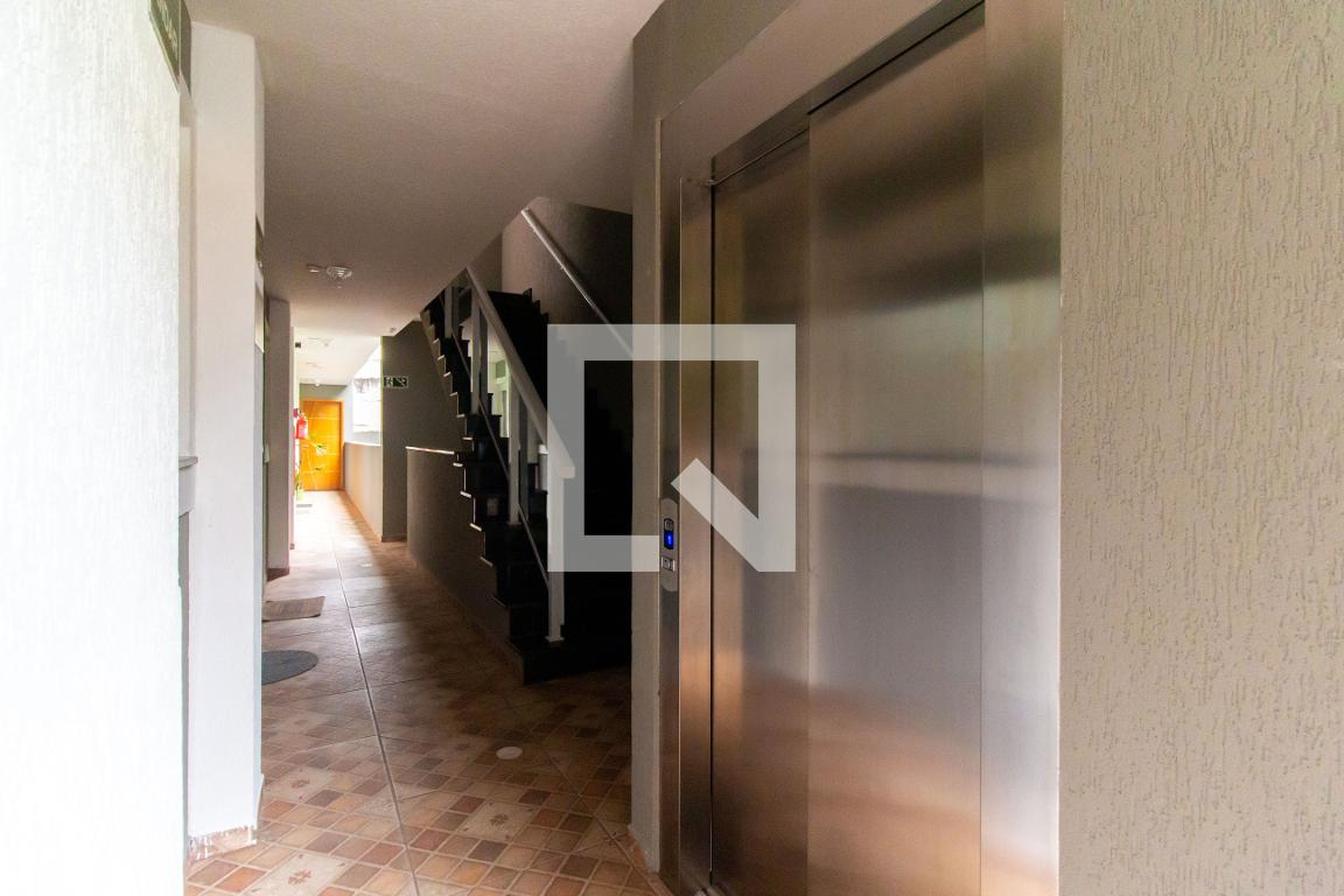 Elevador - Residencial Maria Julia