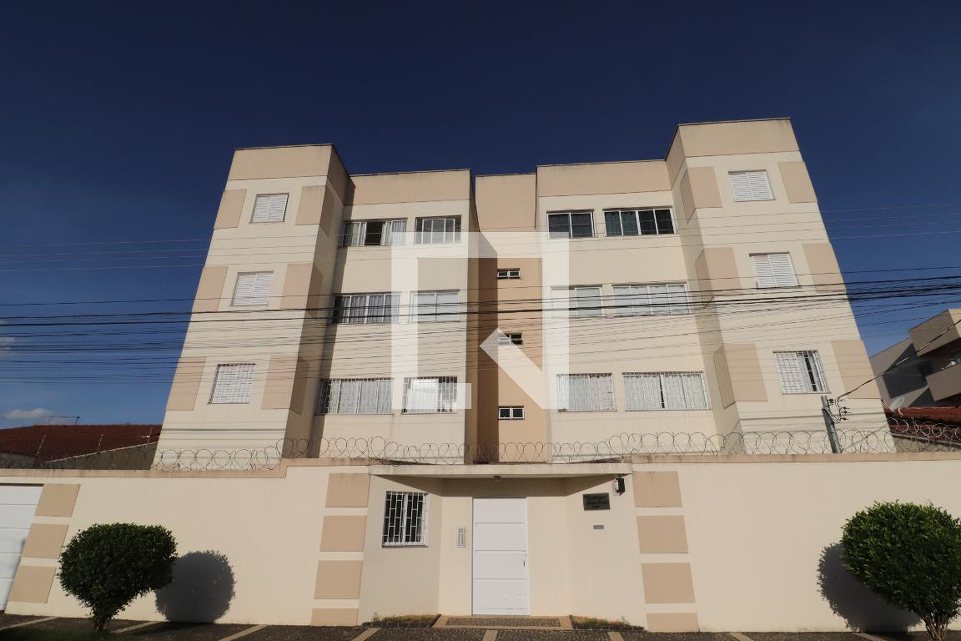 Fachada do Prédio Condomínio em Rua Francisco Antônio de Oliveira, 1199