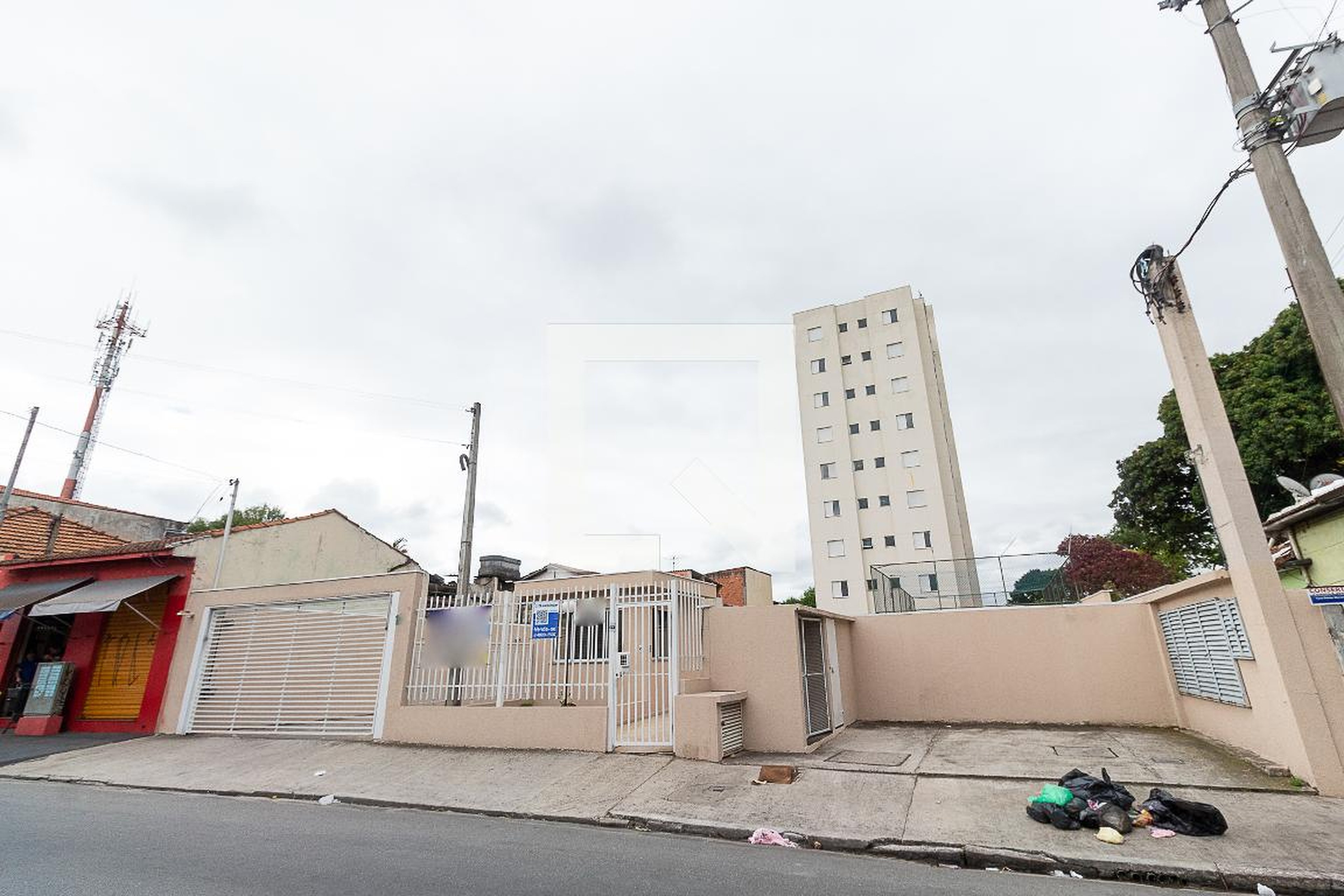 Fachada do Prédio Condomínio em Avenida Gabriela Mistral, 1091