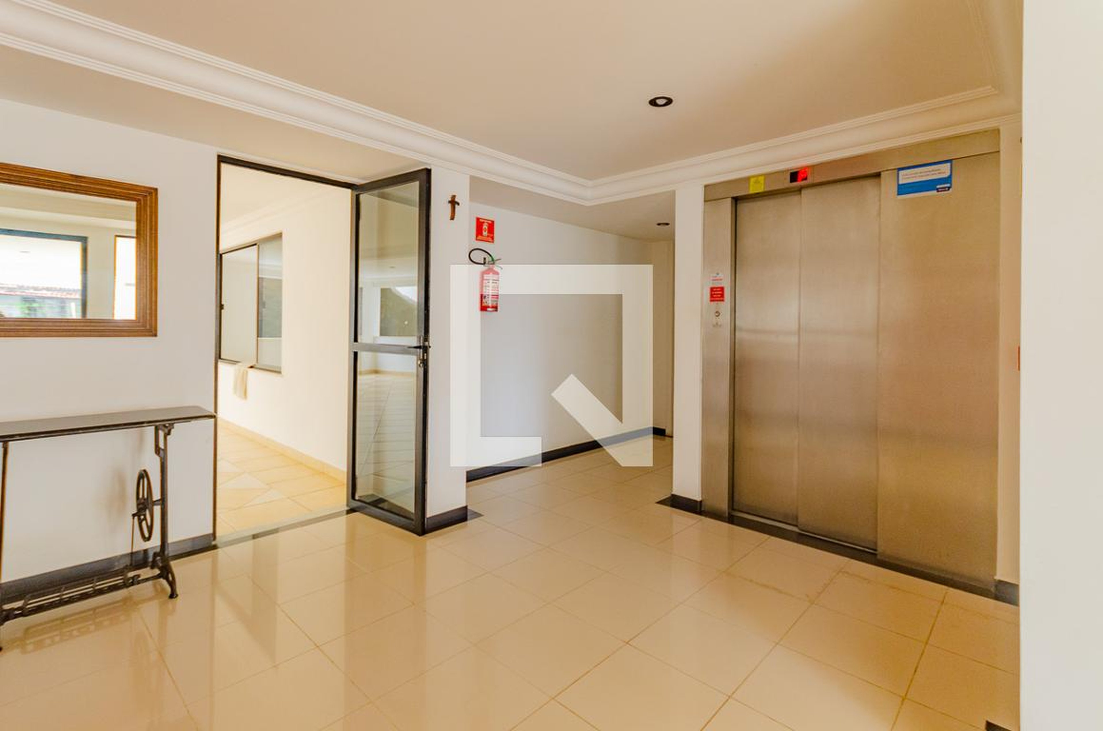 Hall de Entrada - Edifício Victoria