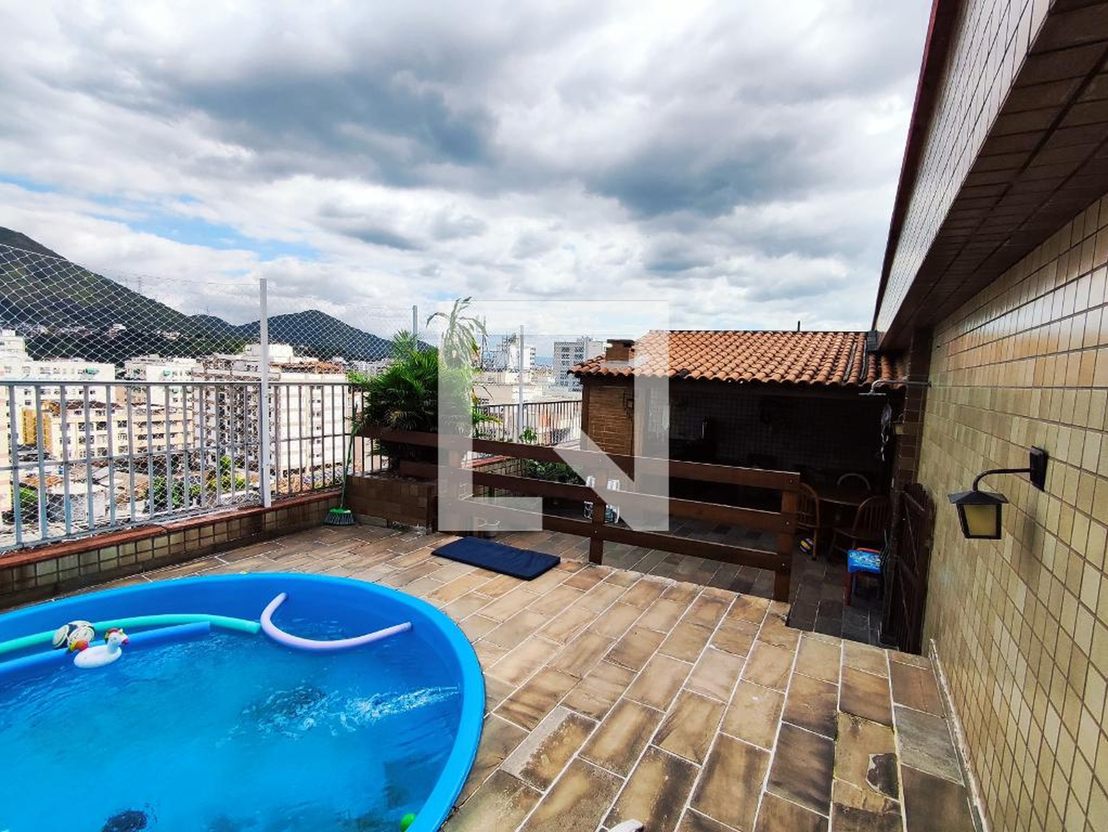 Piscina - ado Aquidabã