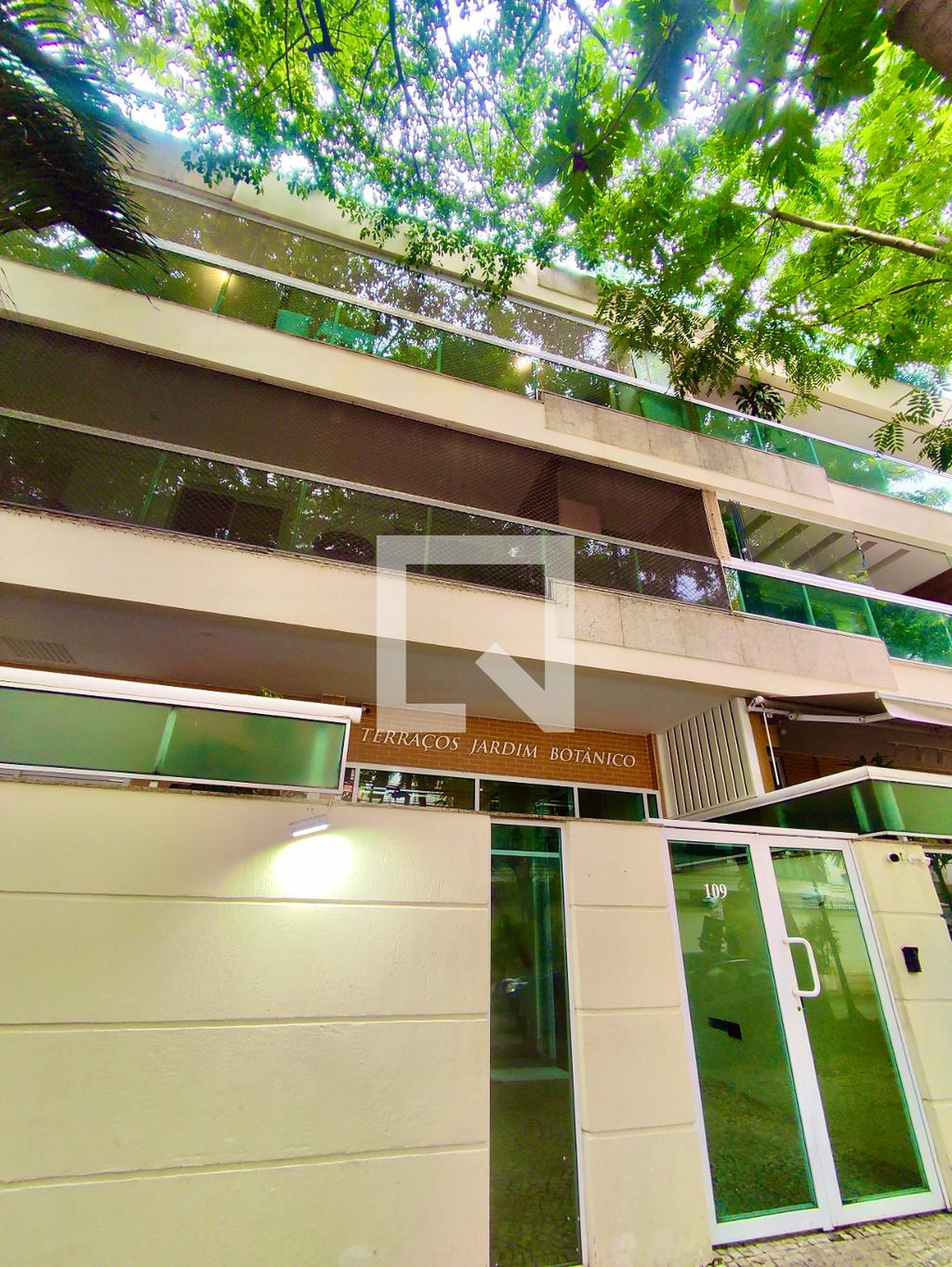 Fachada Edifício Terraço