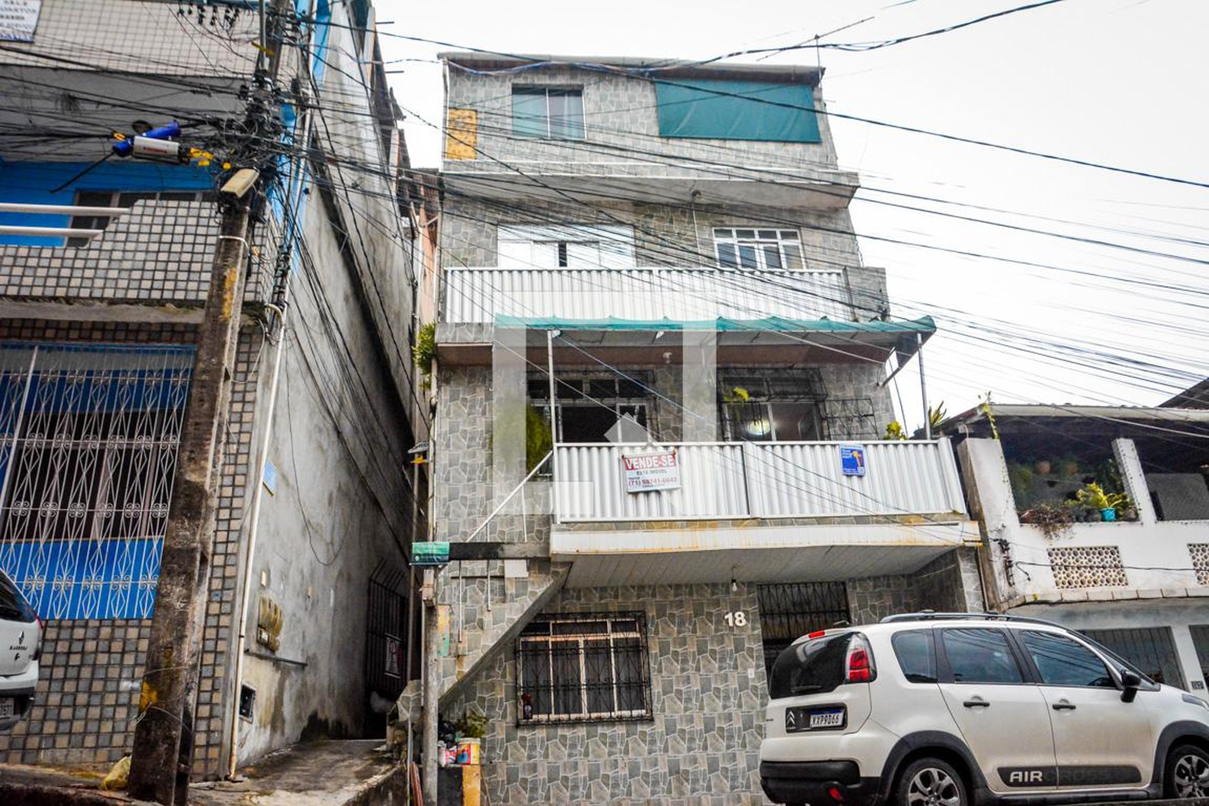 Fachada do Prédio Condomínio em Rua Armando Tôrres, 18