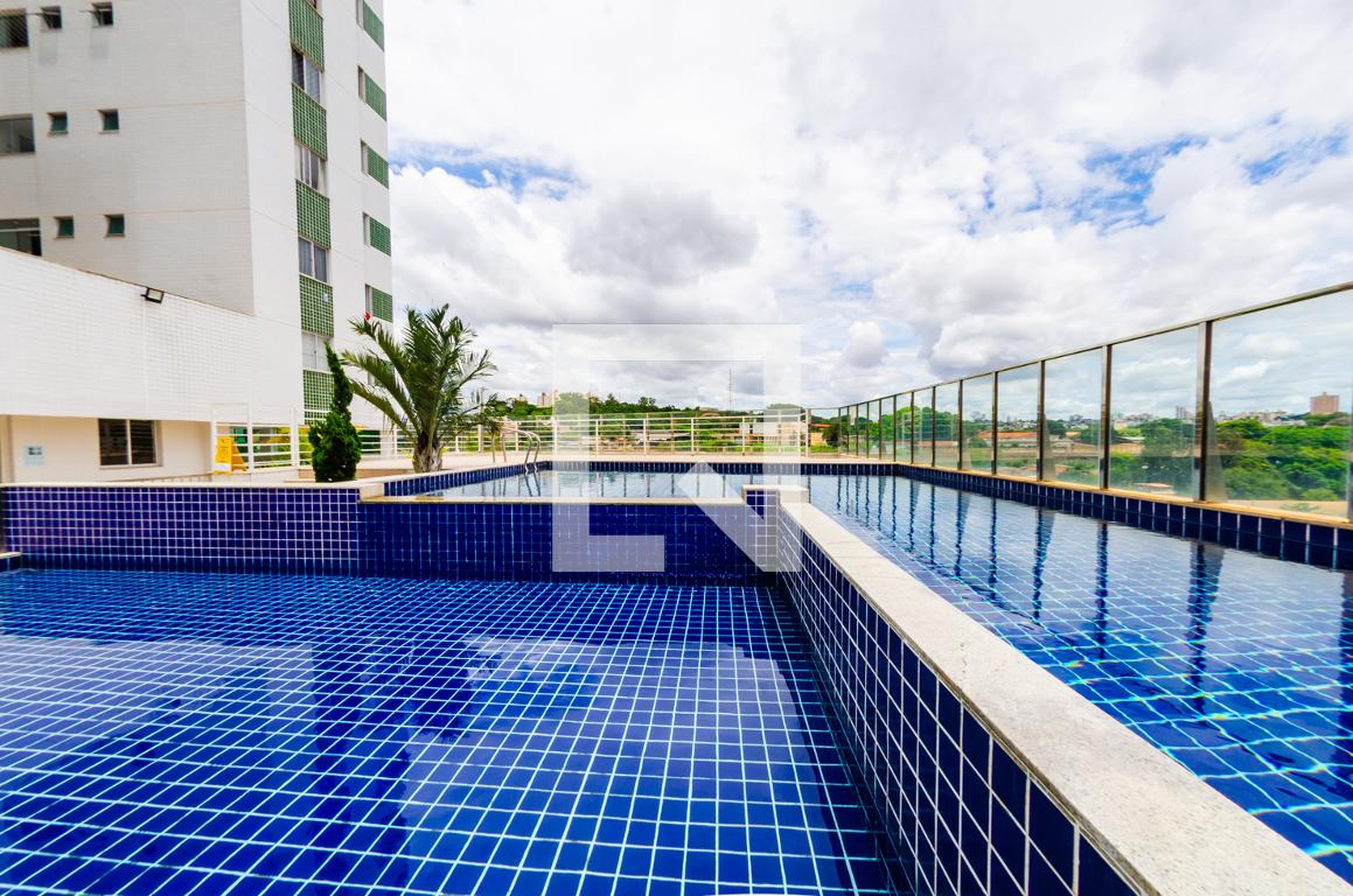 Piscina - Edifício Parque das Águas