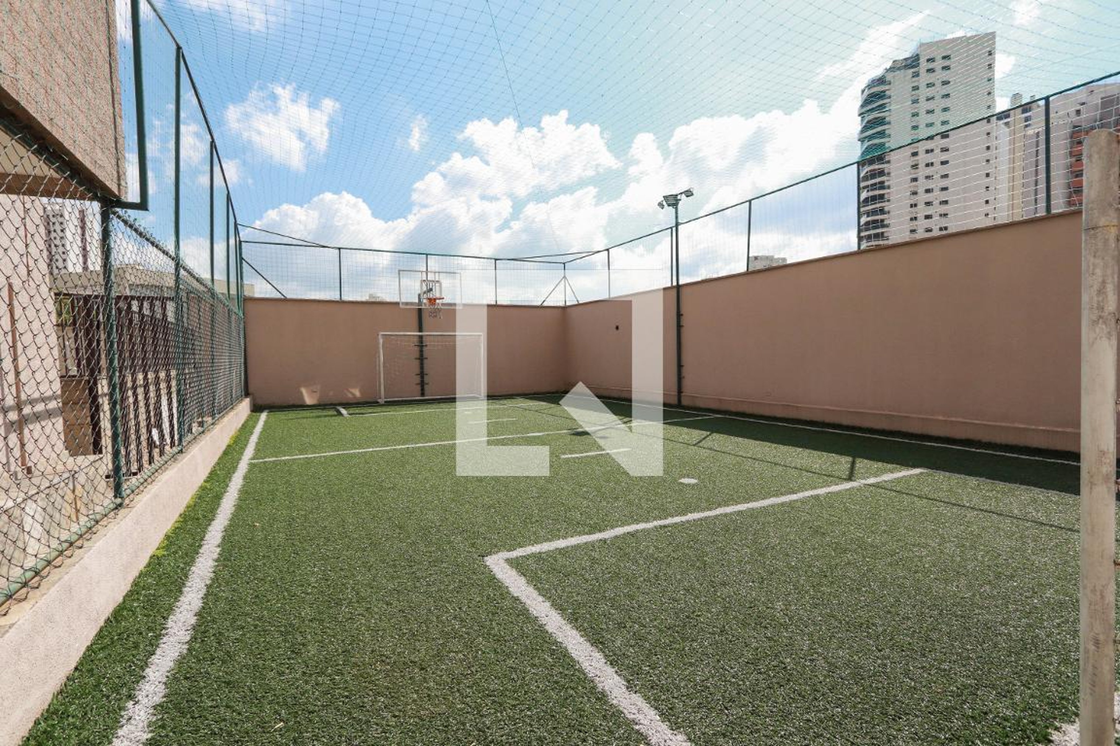 Quadra - Empire Santana