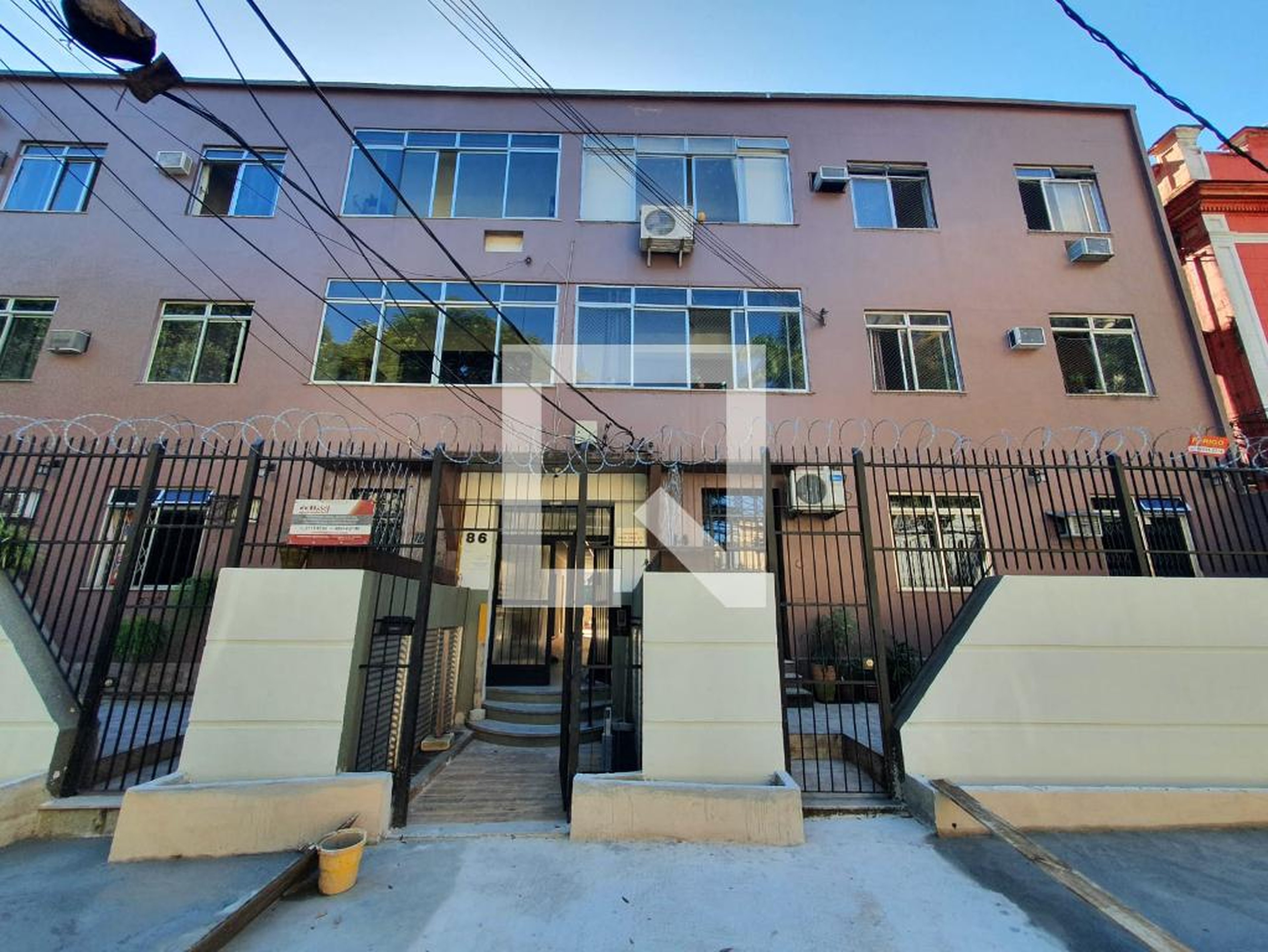 Fachada Condomínio em Rua Marechal Jofre, 86