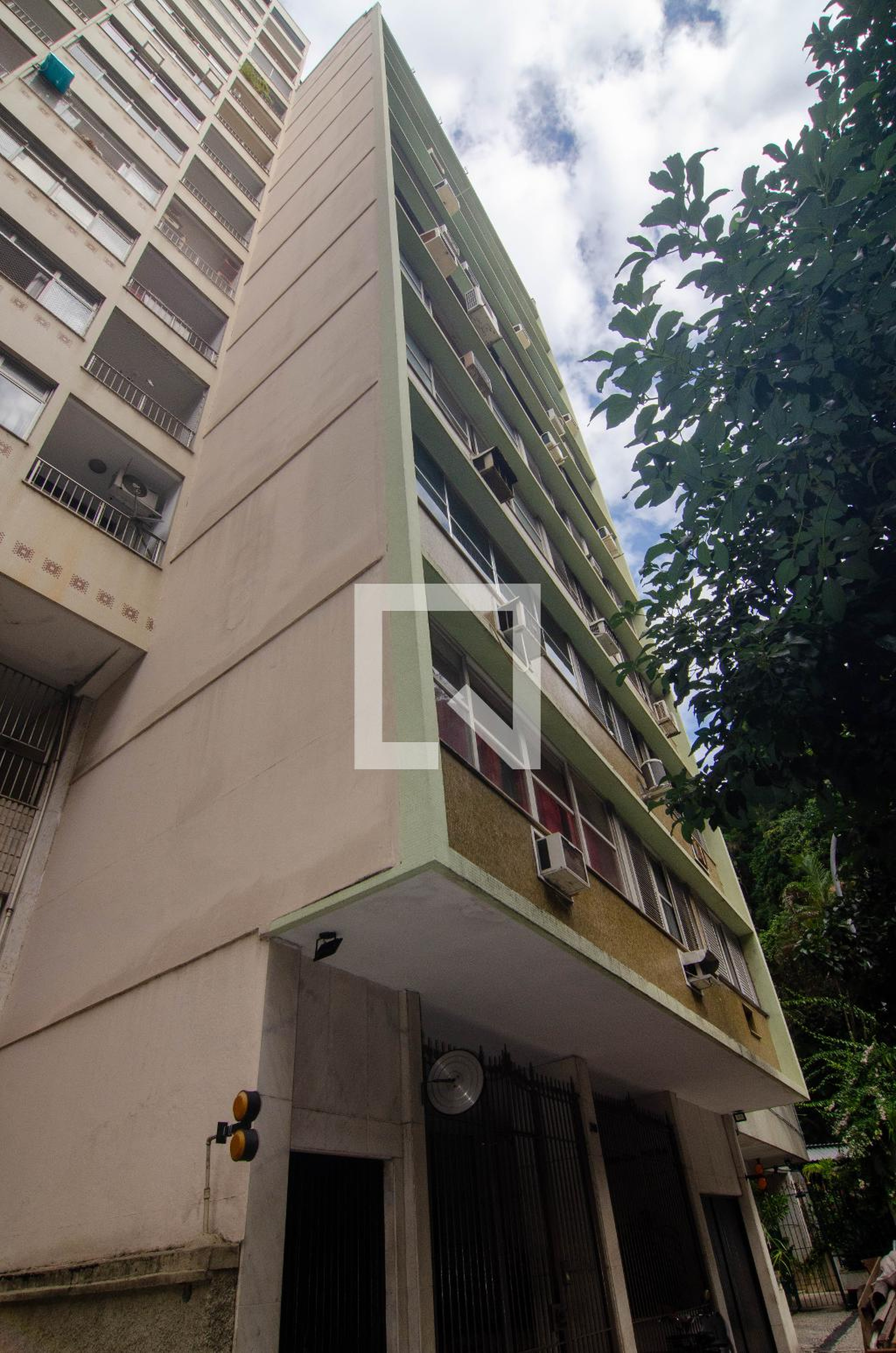 Fachada Condomínio Proença Rosa