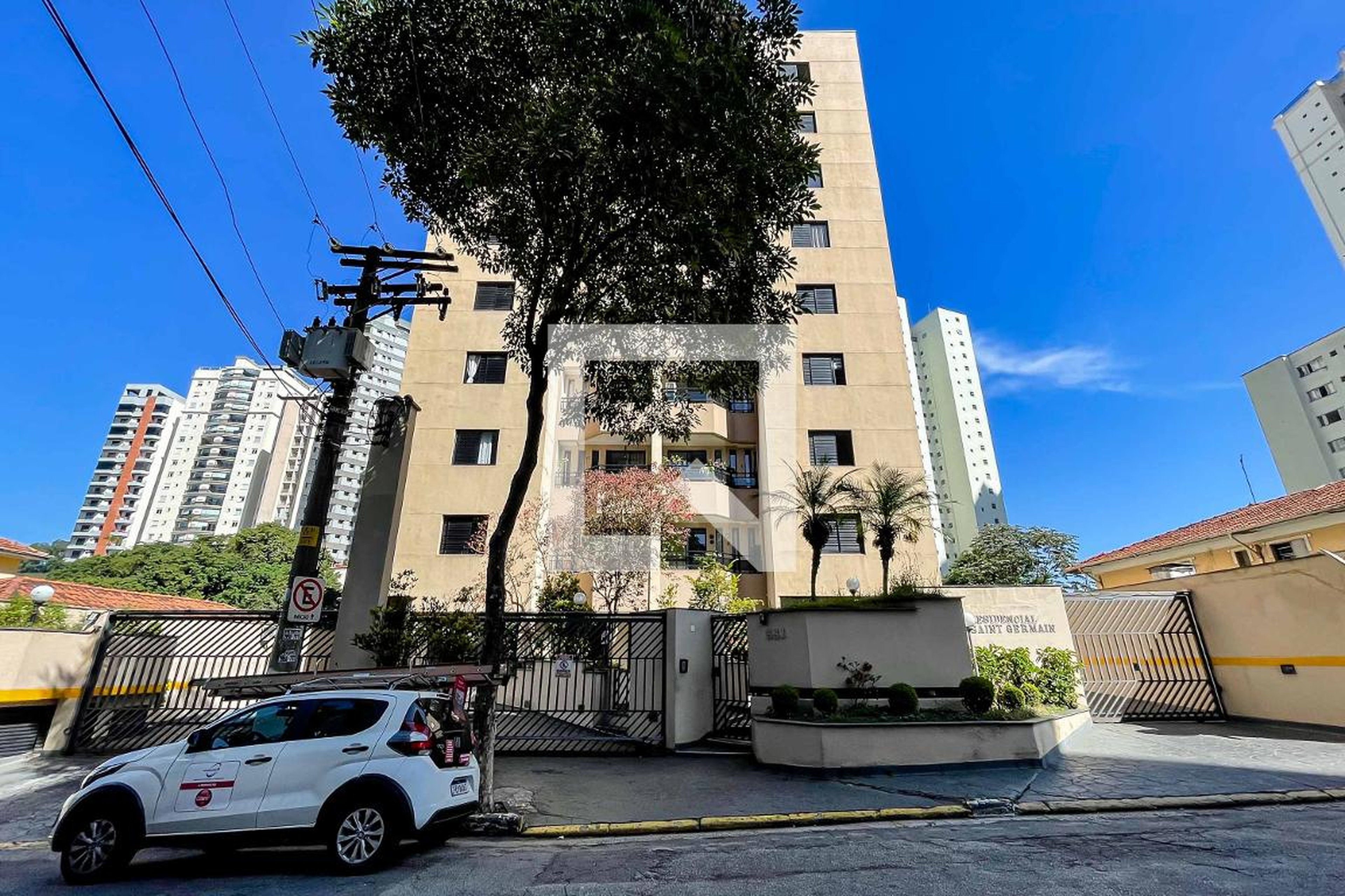Fachada Condomínio Saint Germain