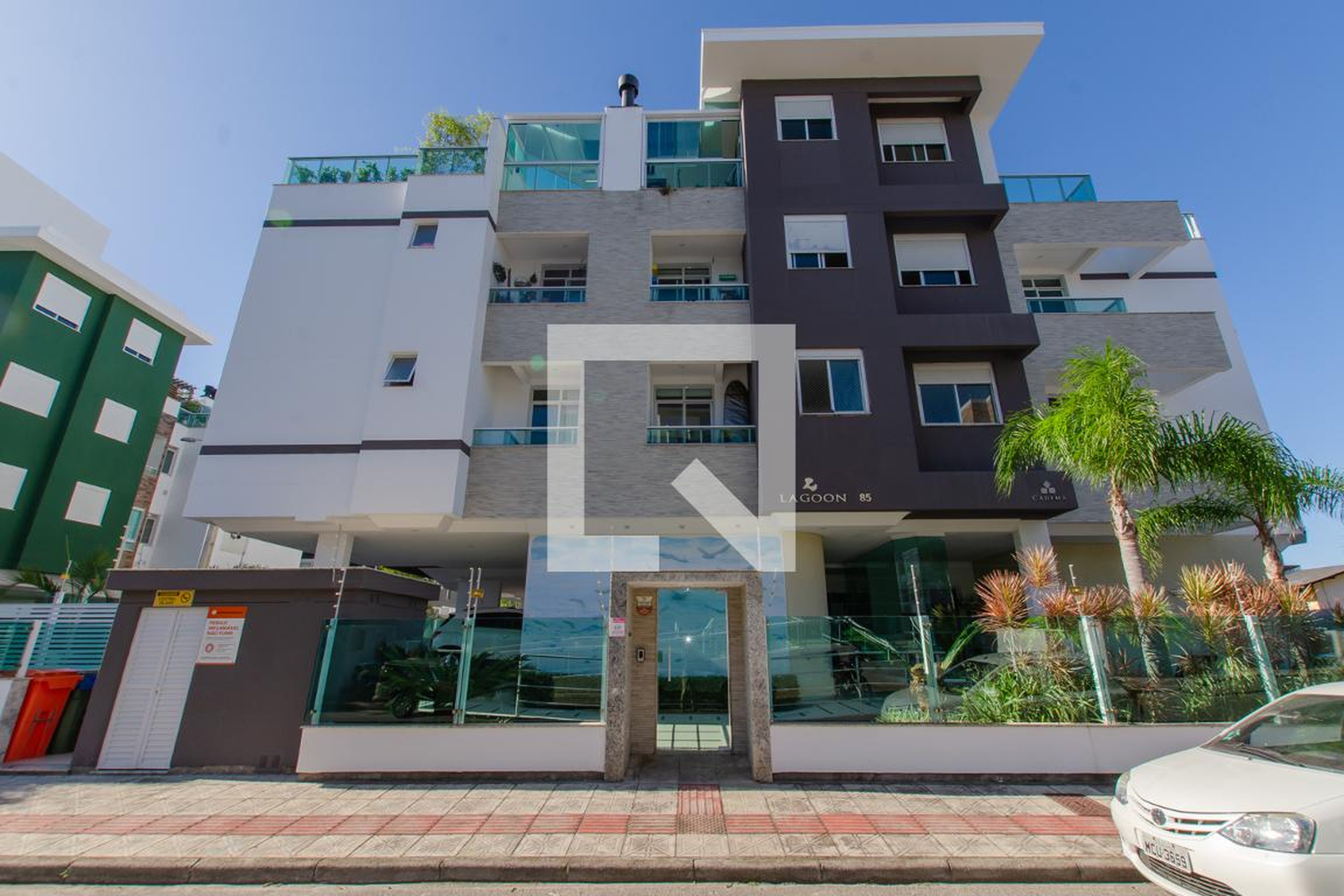 Fachada Condomínio Lagoon Residence