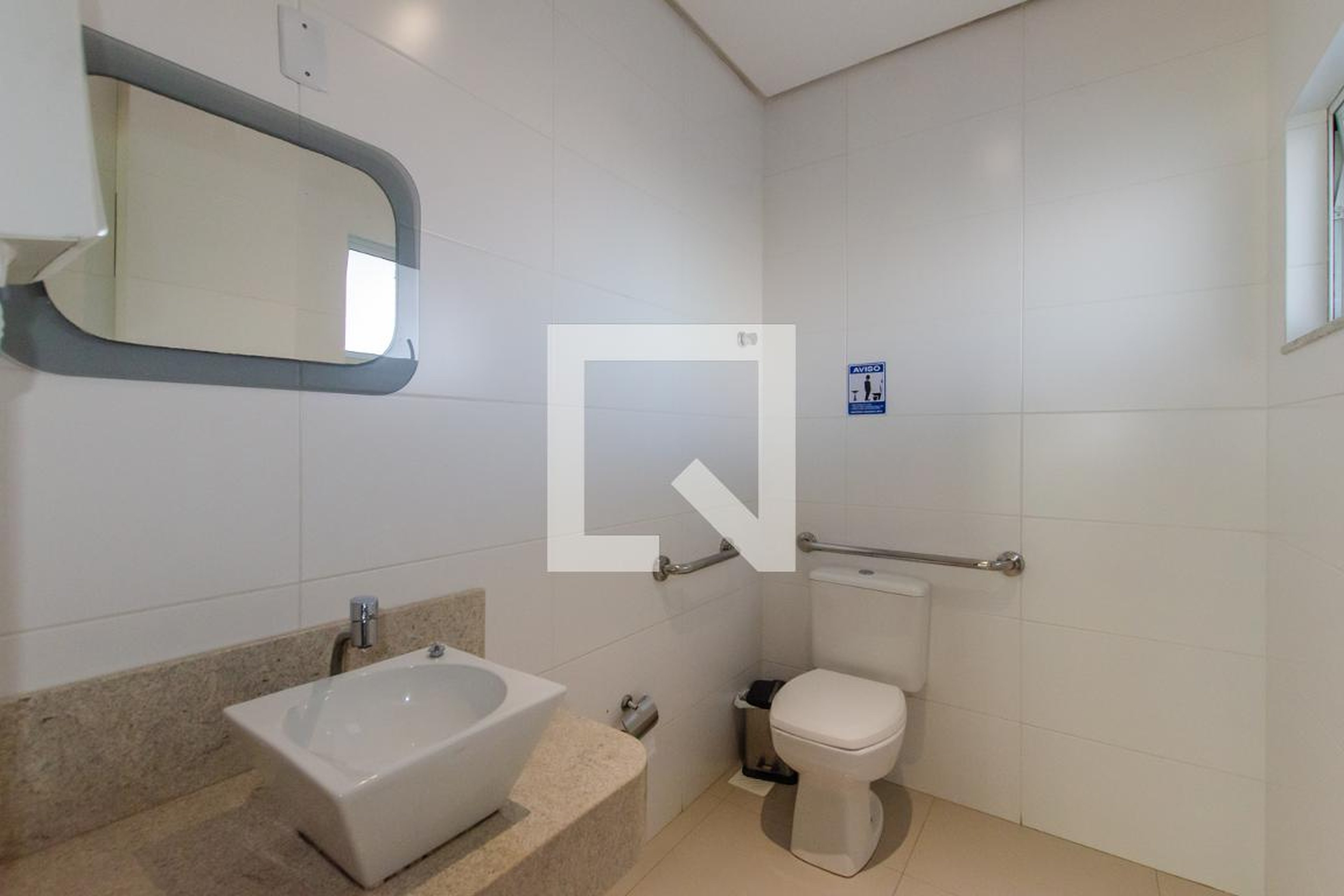 Academia - Lagoon Residence