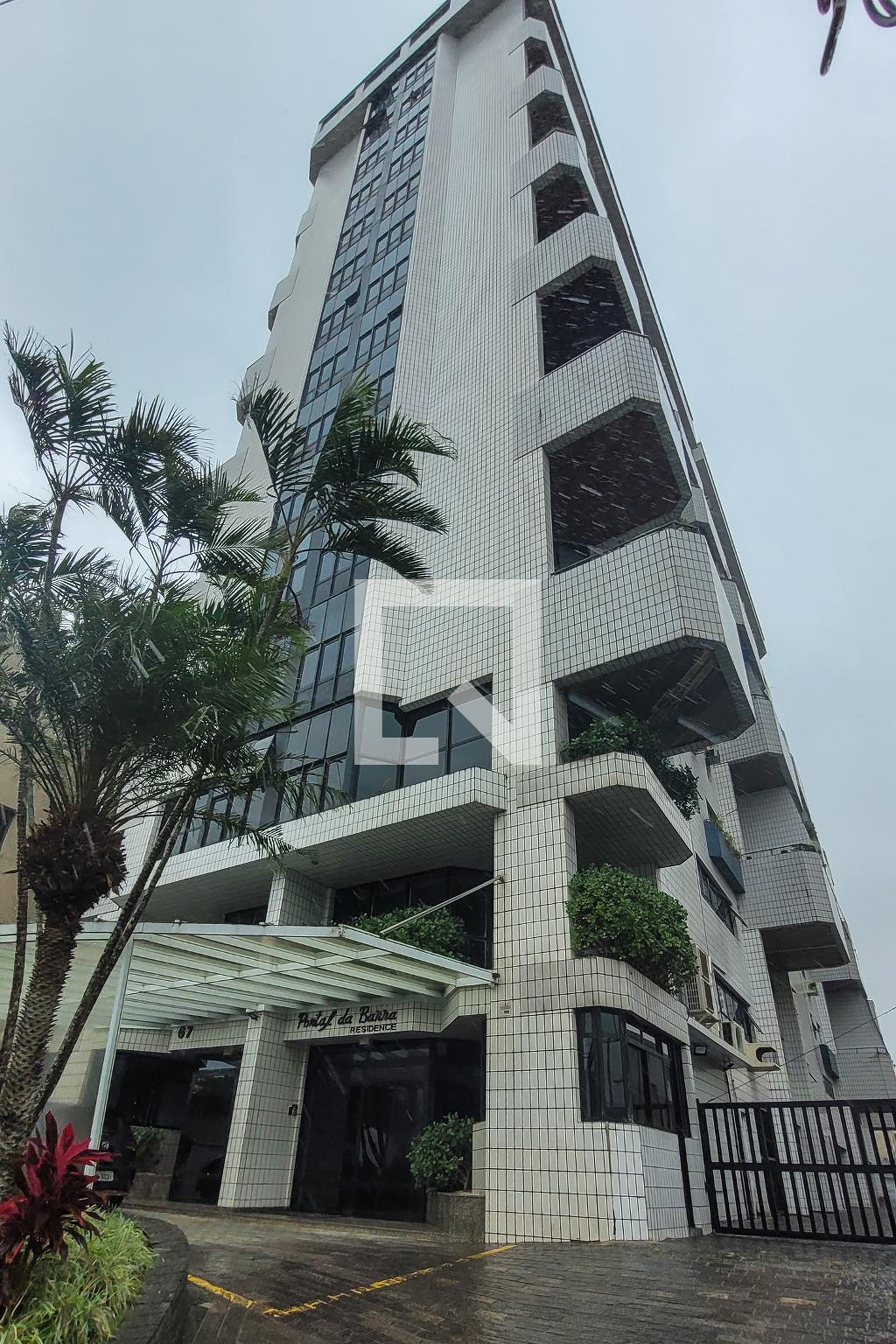 Fachada Condomínio em Avenida Almirante Saldanha da Gama, 32