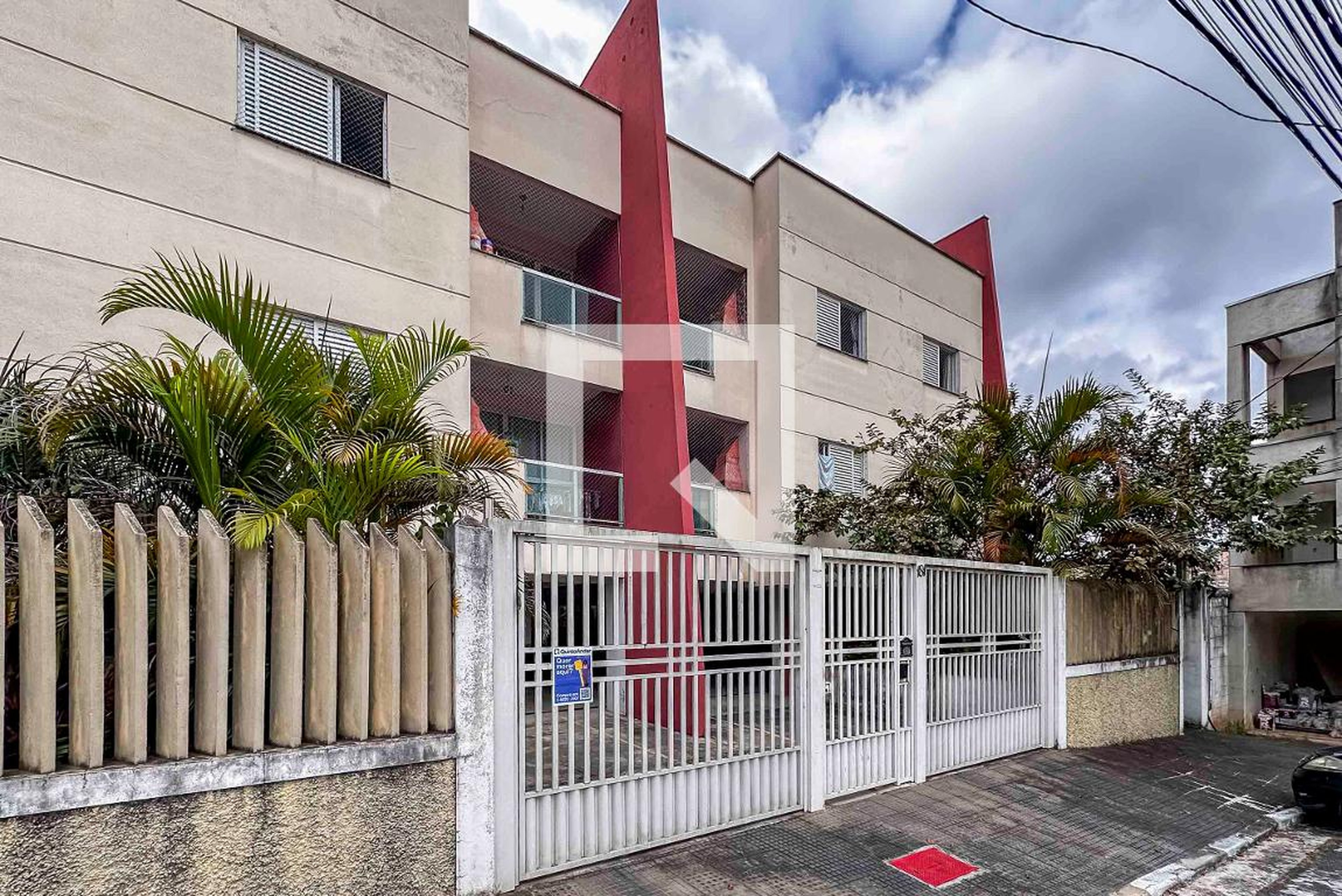 Fachada Condomínio em Rua Antonio Damo, 80