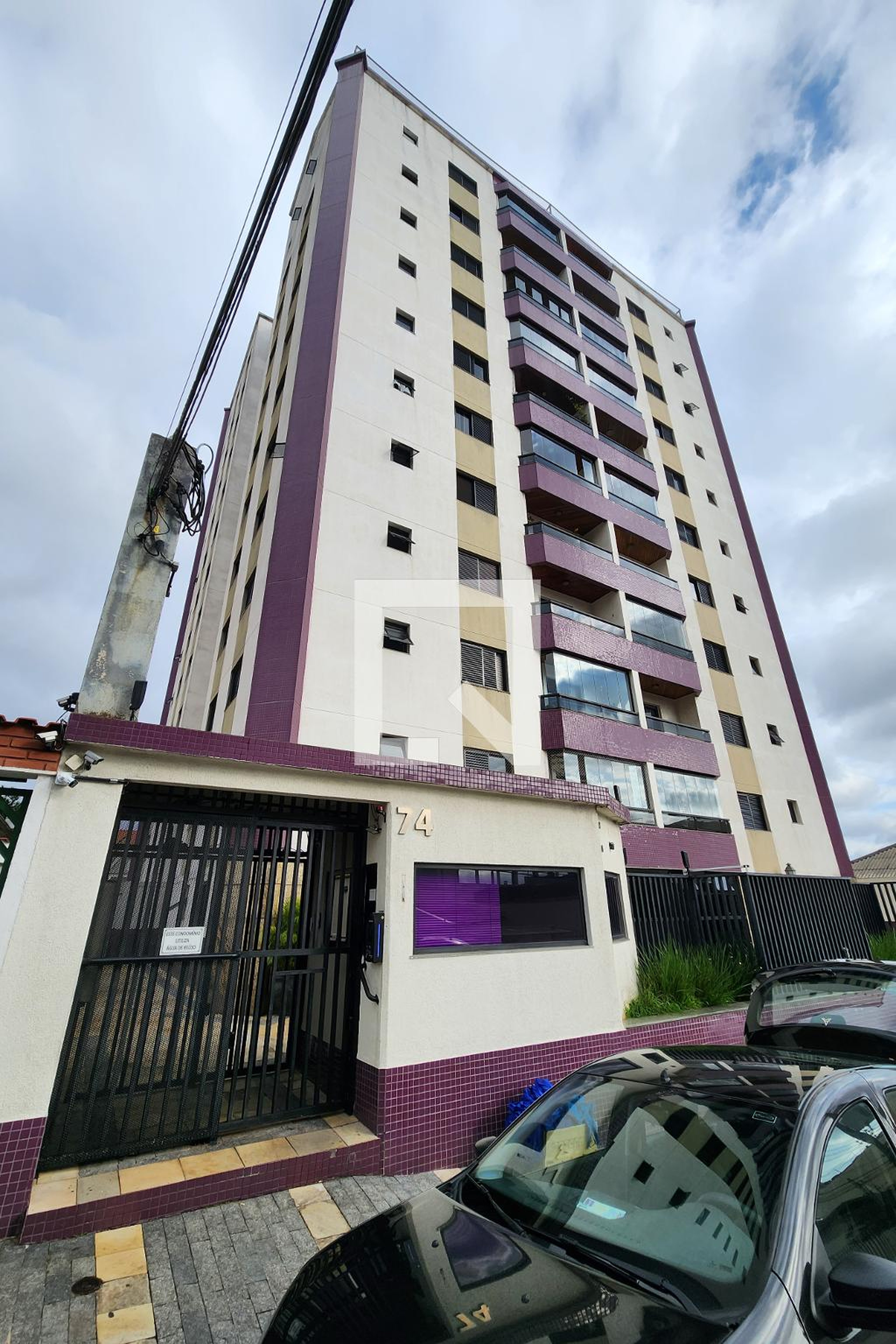 Fachada Residencial Del Negro