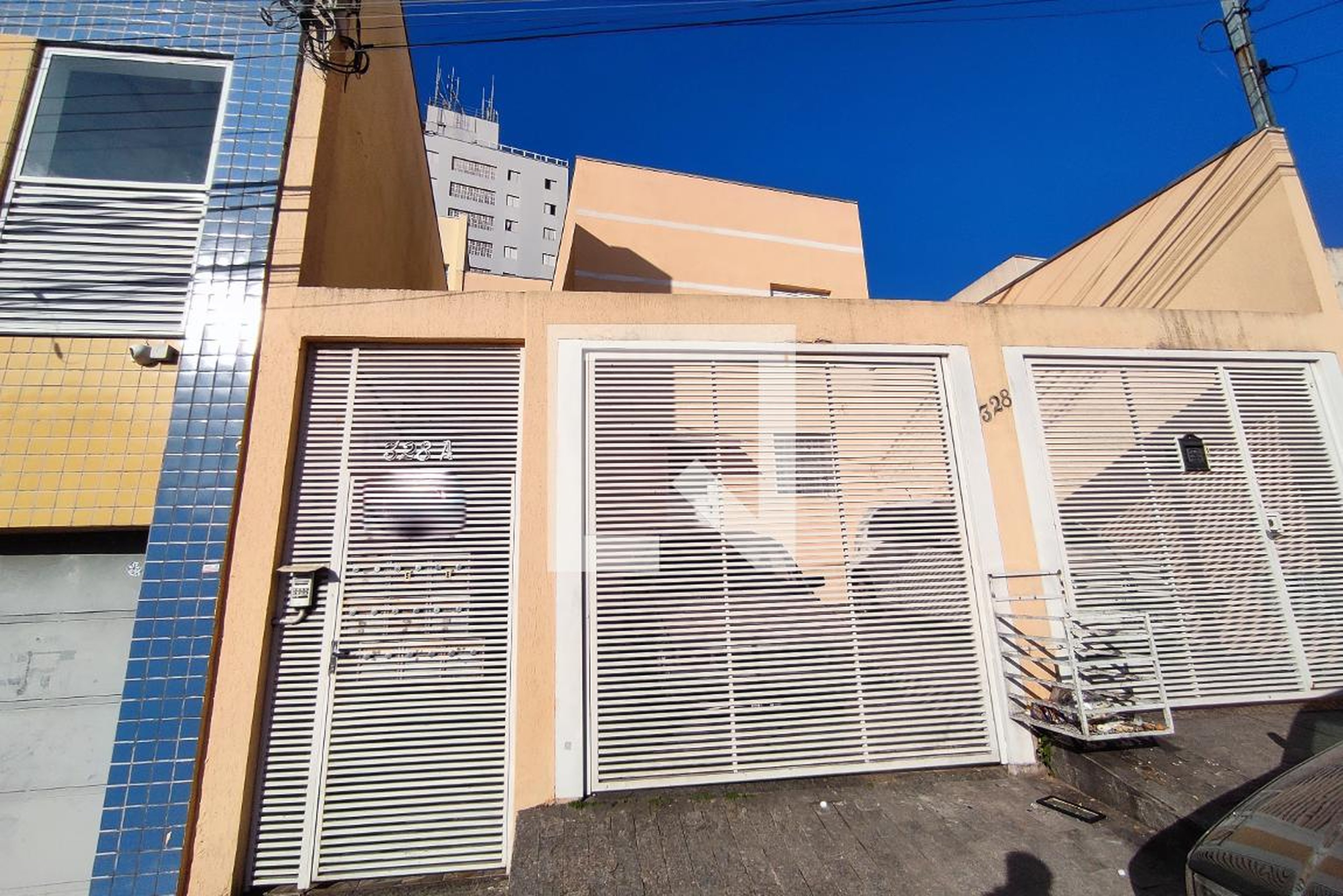 Fachada Condomínio em Rua Mandu, 328