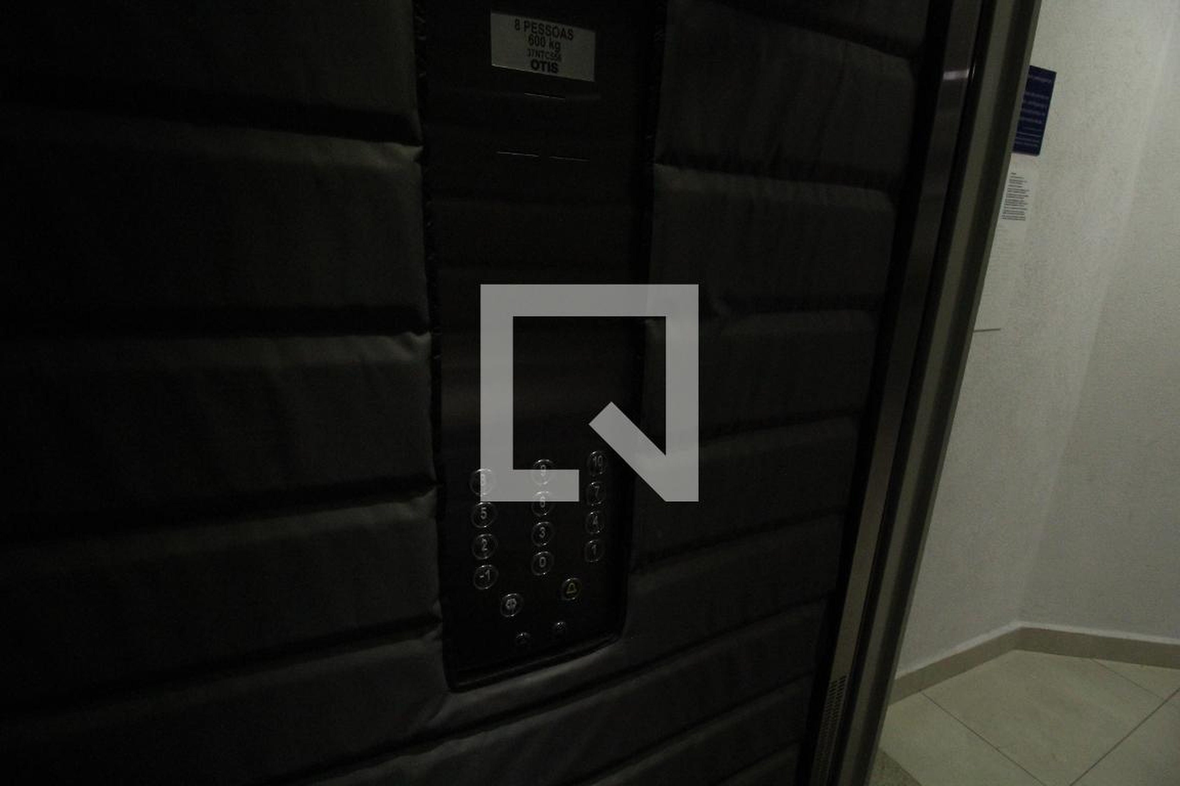 elevador - Tátil Tucuruvi