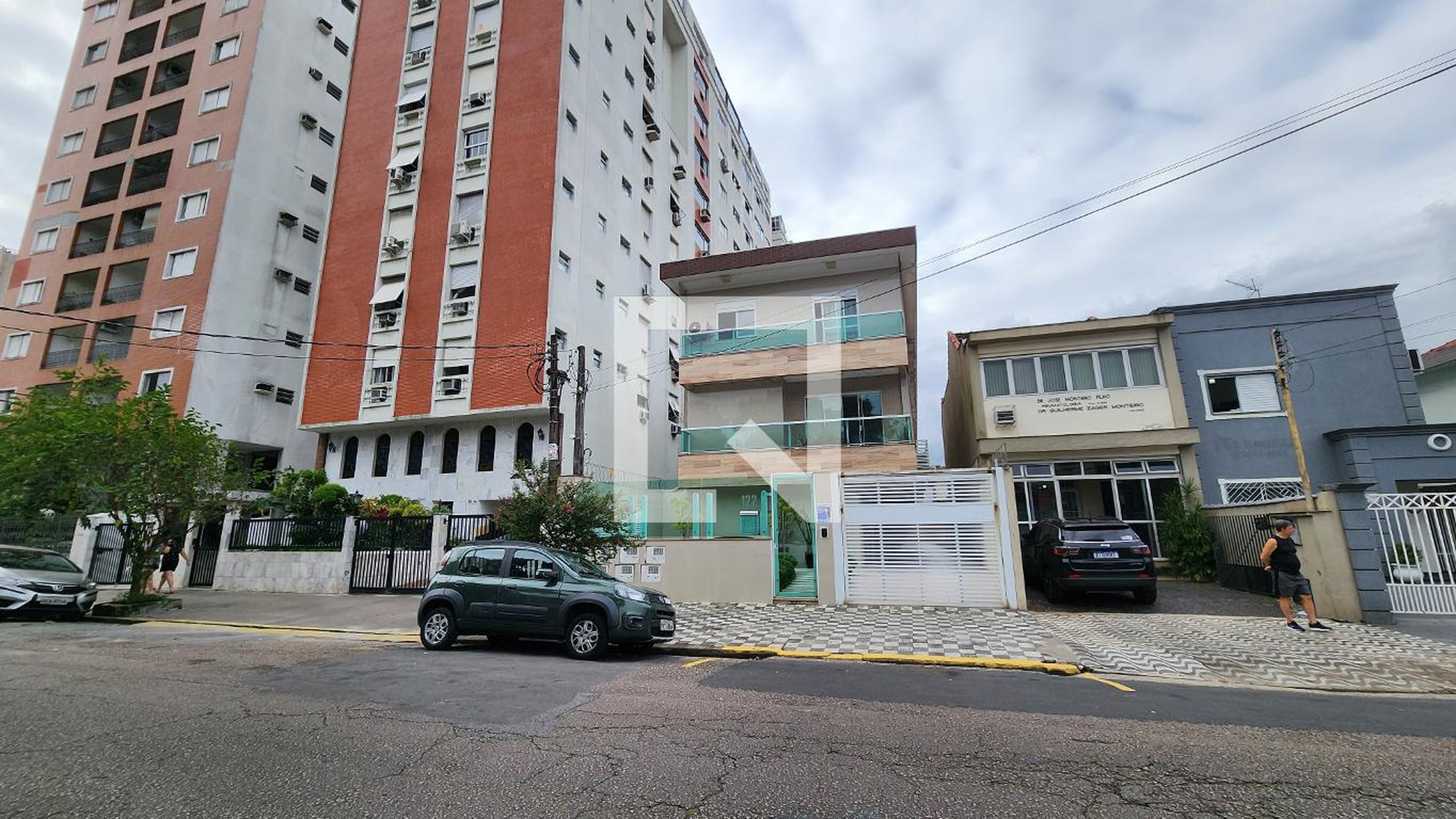 Fachada do Prédio Condomínio em Rua Alexandre Herculano, 122