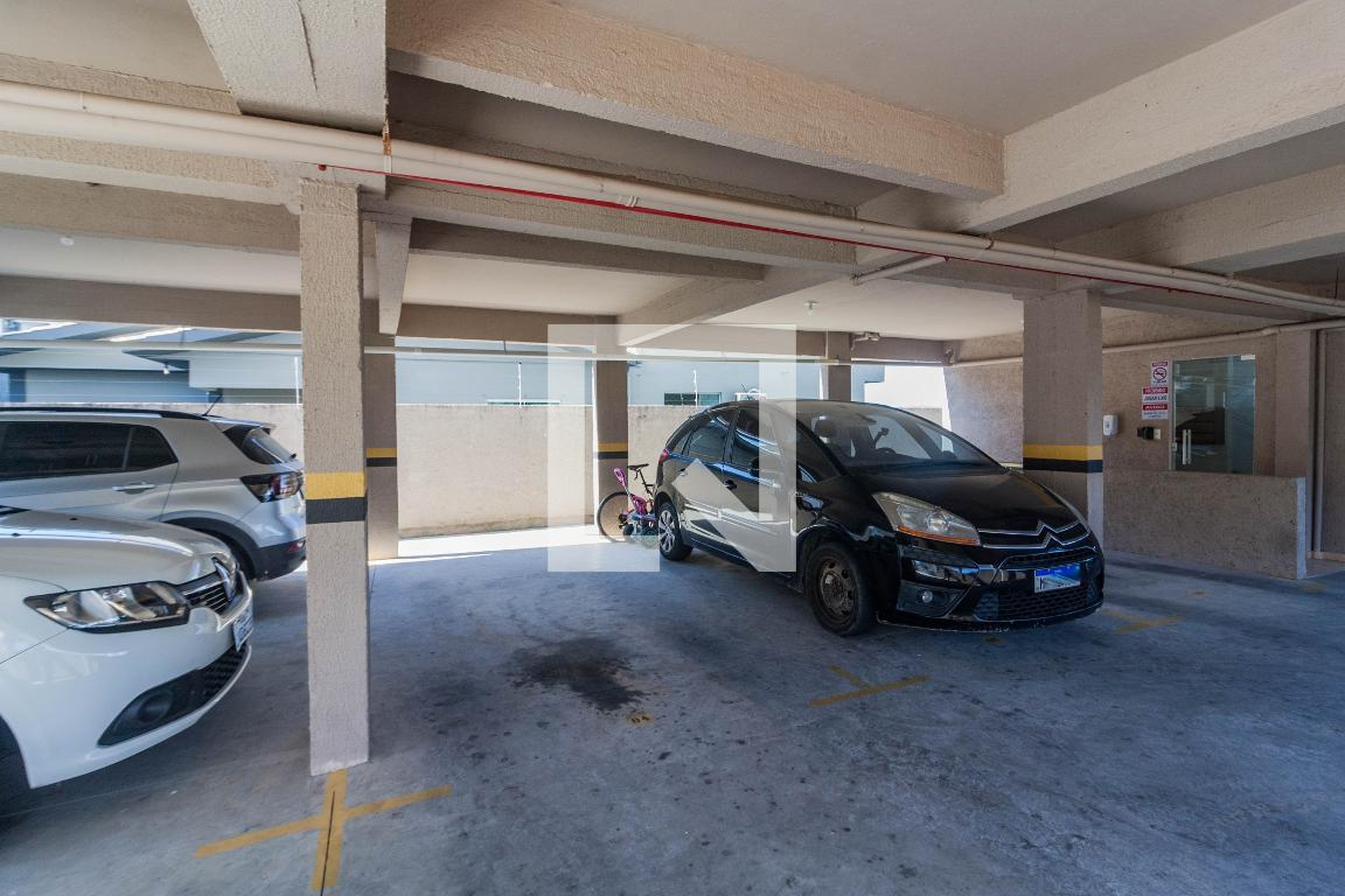 Estacionamento Condomínio Res. Lucca