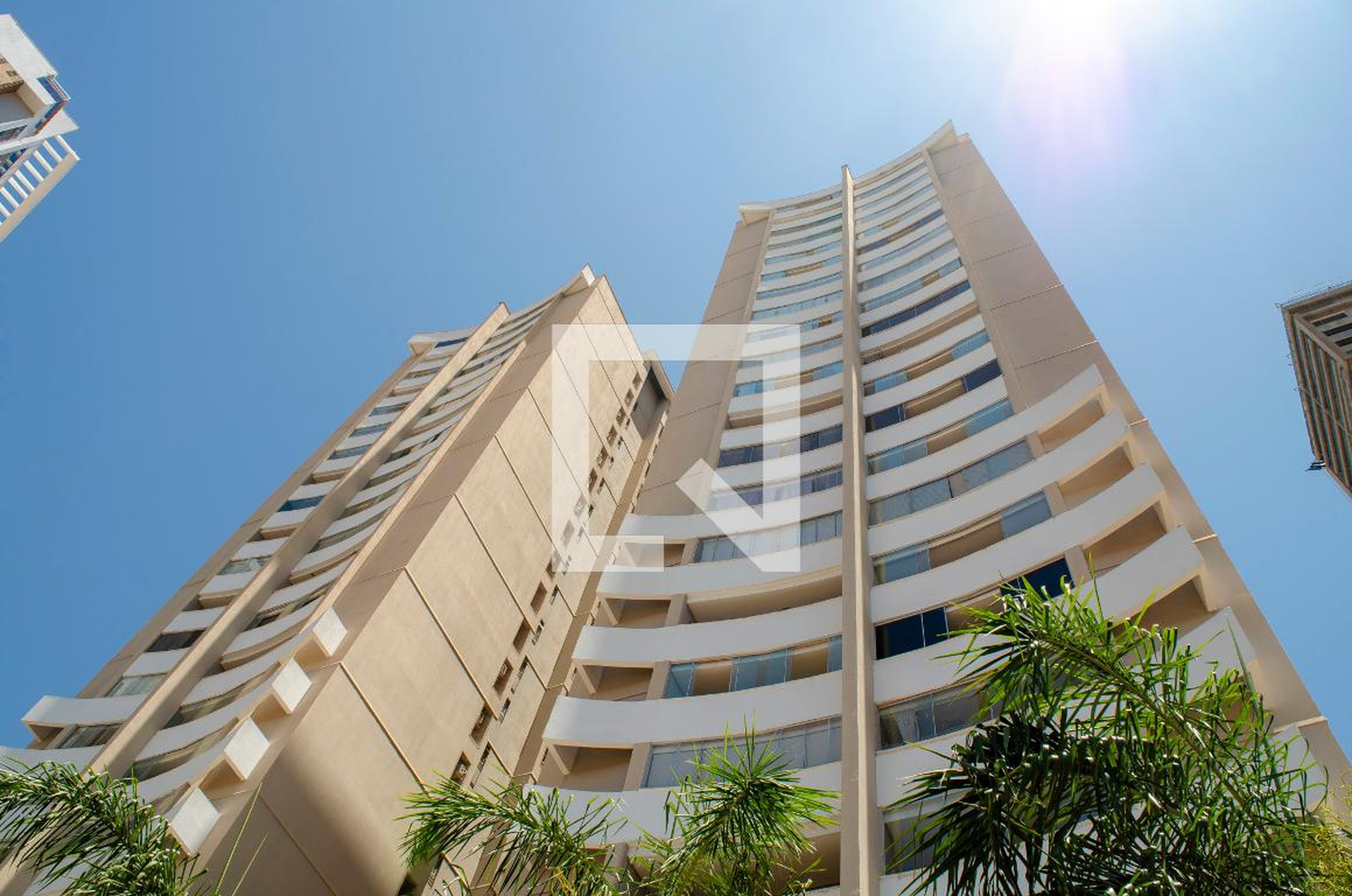 Fachada Condomínio Unique Residence  Jardim Goiás