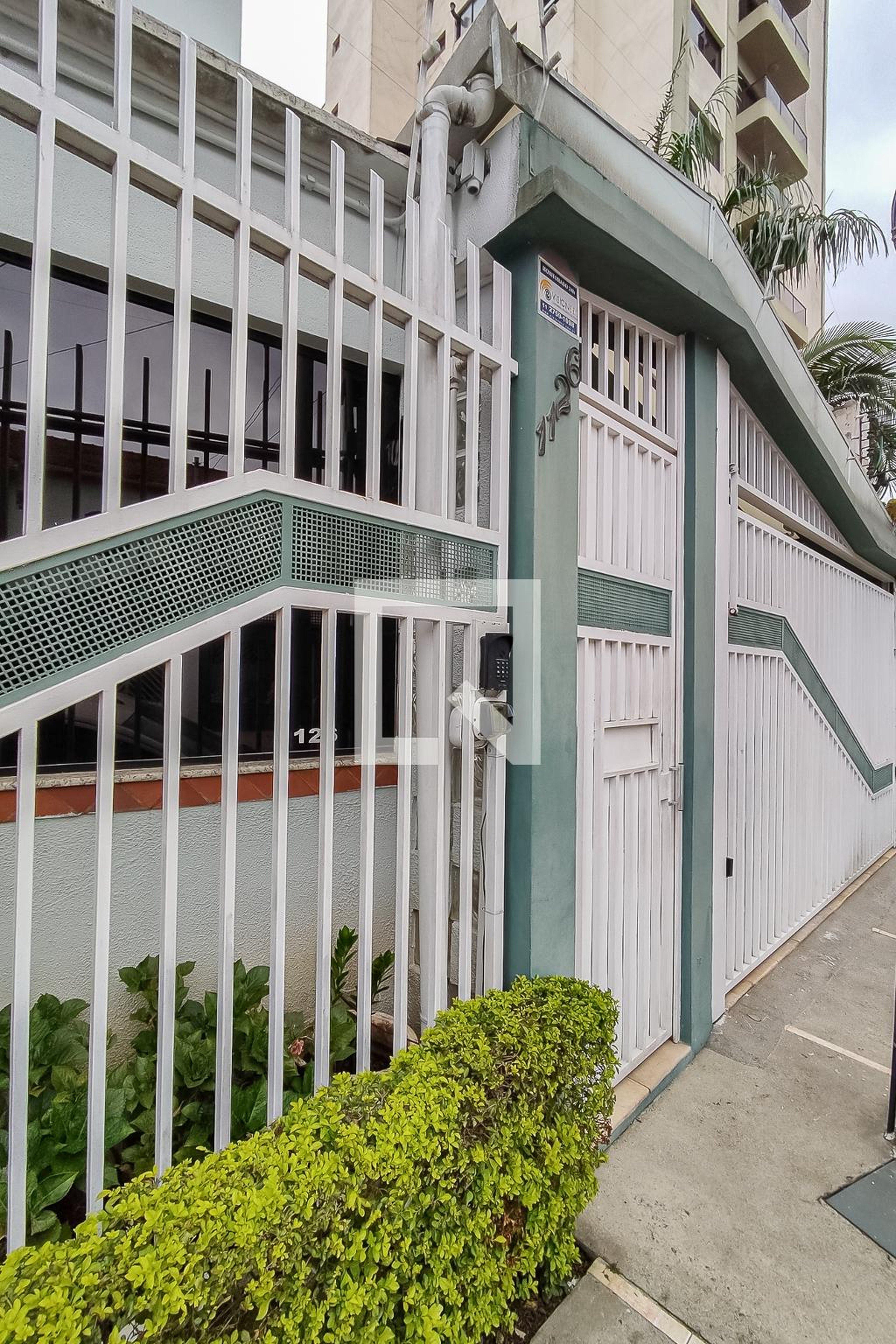 Fachada Condomínio em Rua Elba, 1126