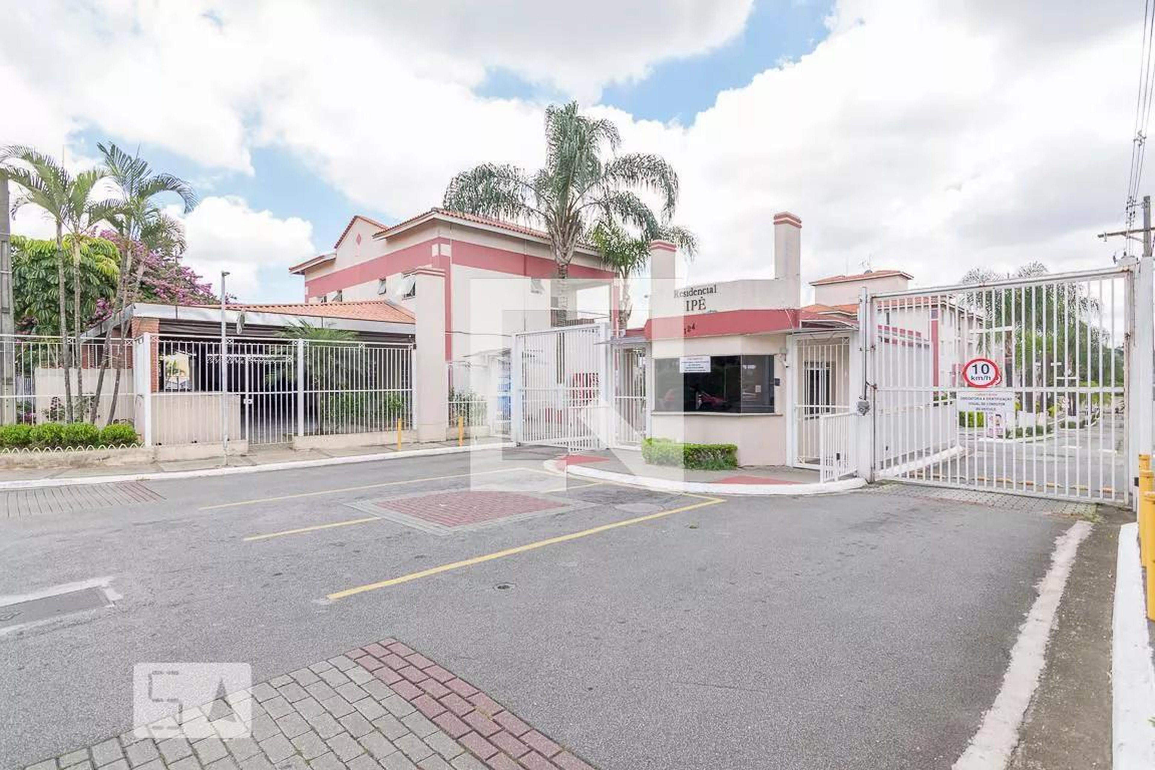 Fachada Residencial Ipê