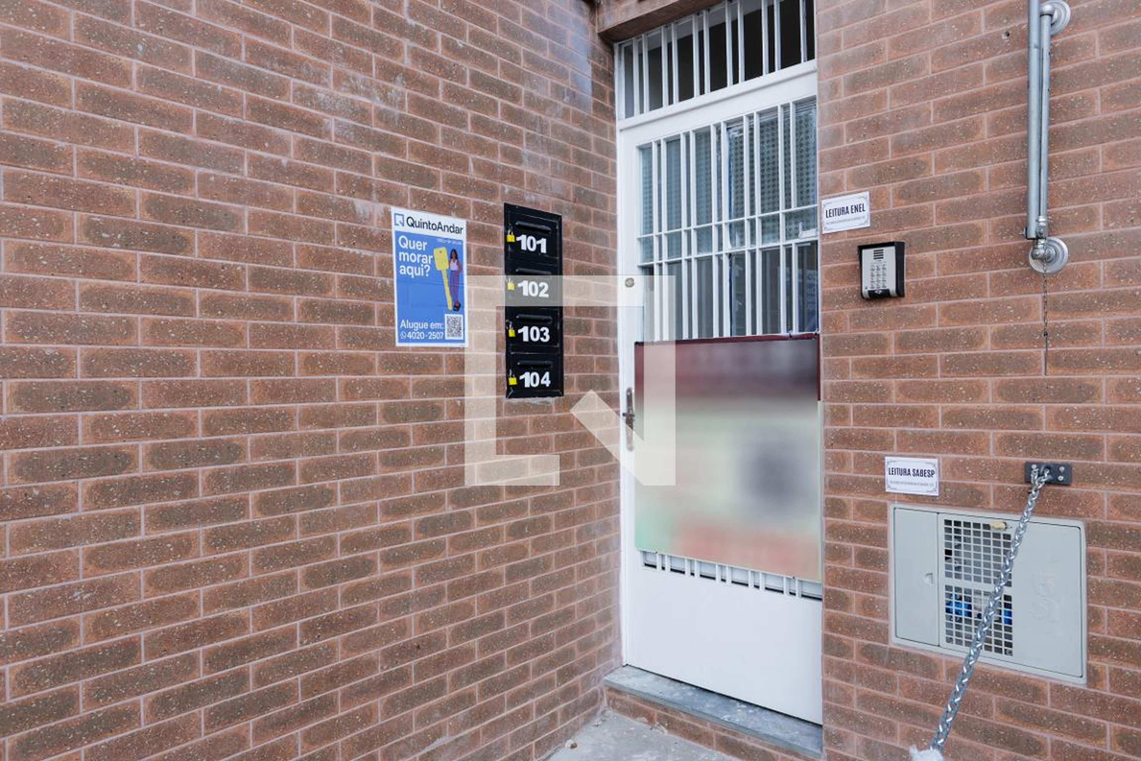 Fachada do condomínio Edifício Dirce